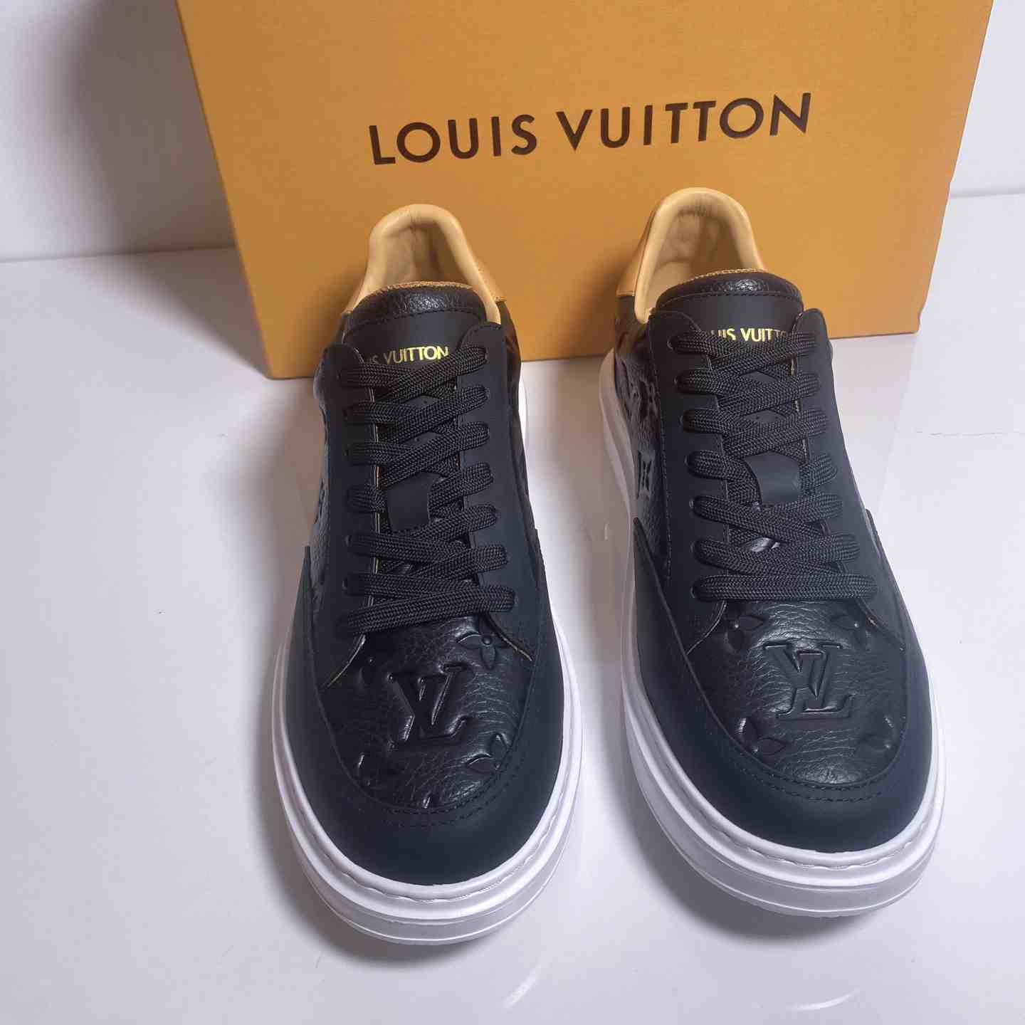 Louis Vuitton Beverly Hills Sneaker   1A8V43 - DopestKickz