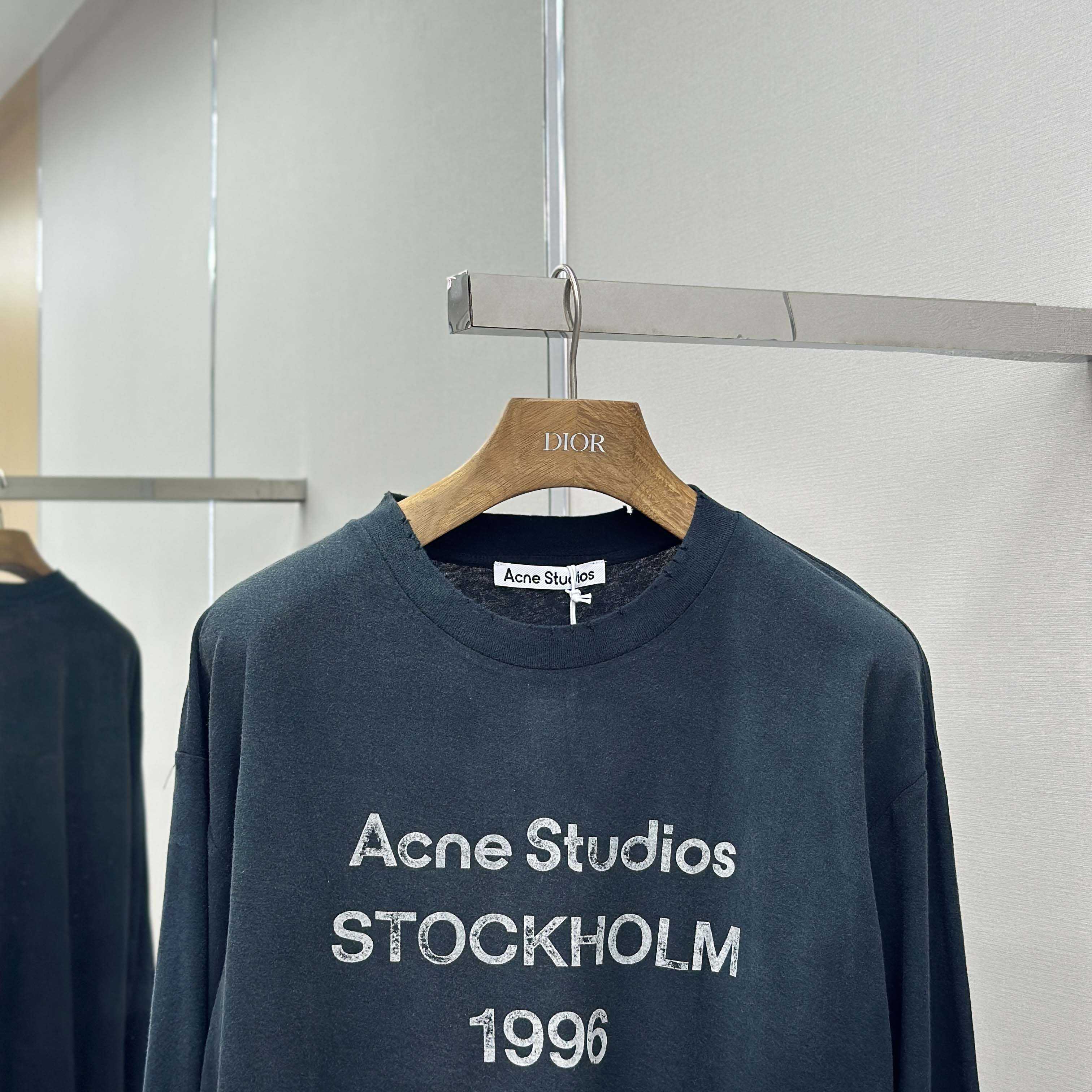 Acne Studios Logo T-shirt - Relaxed Fit - DopestKickz