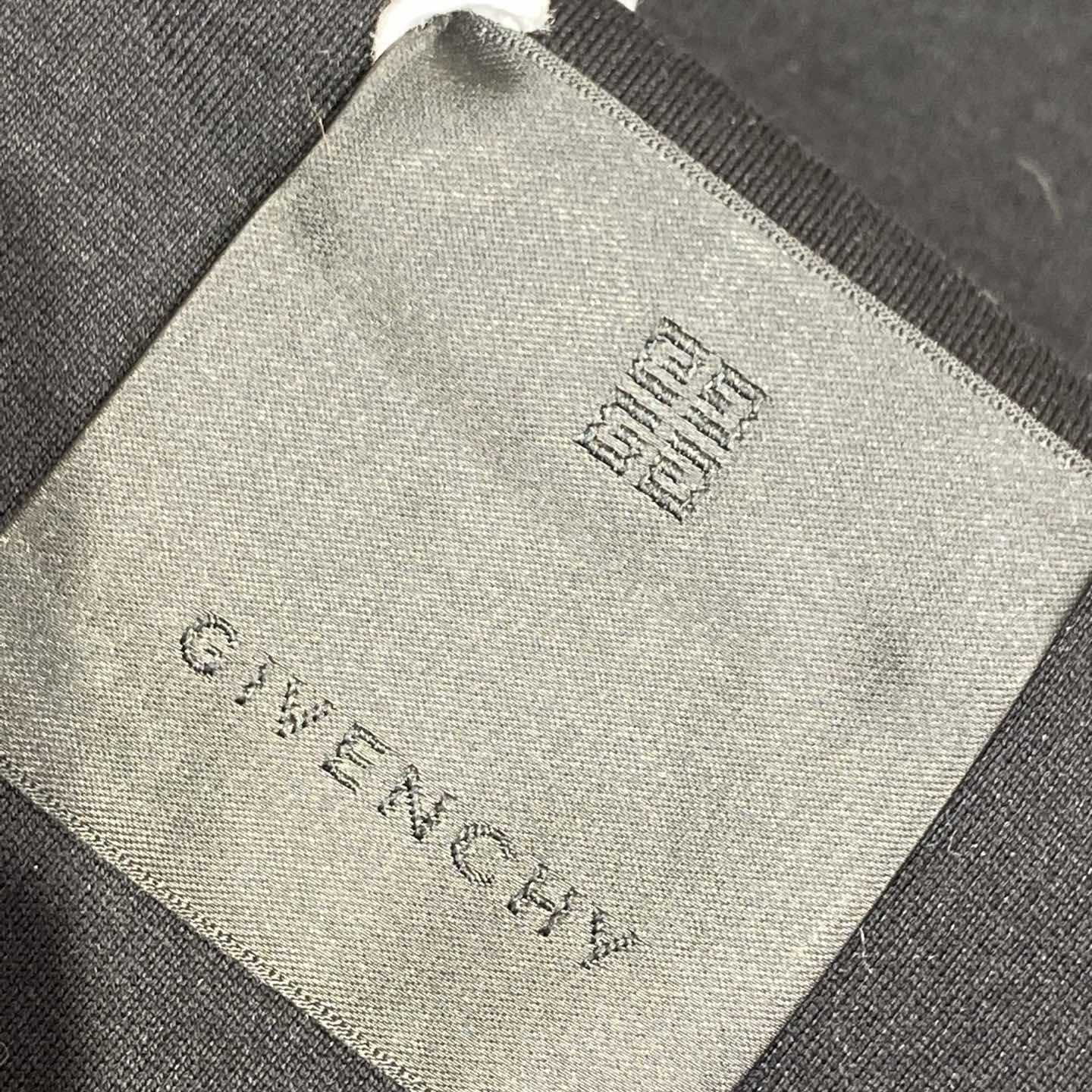 Givenchy Maison GIVENCHY t-shirt in cotton in - black/green - DopestKickz