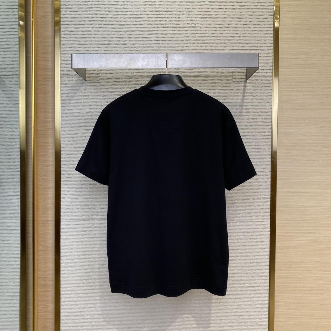 Givenchy Maison GIVENCHY t-shirt in cotton in - black/green - DopestKickz