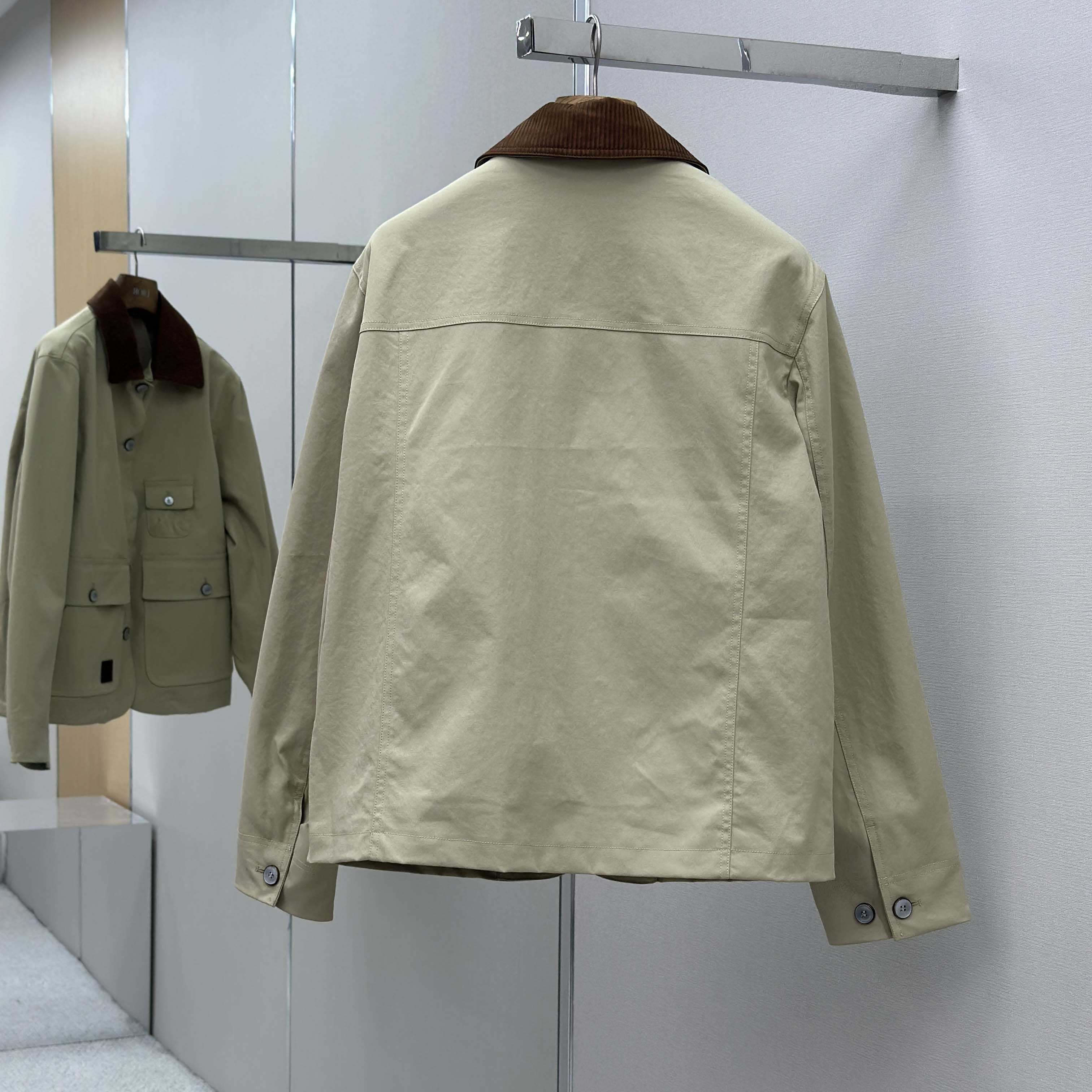 Louis Vuitton Workwear Gardening Jacket   1AILNW  - DopestKickz