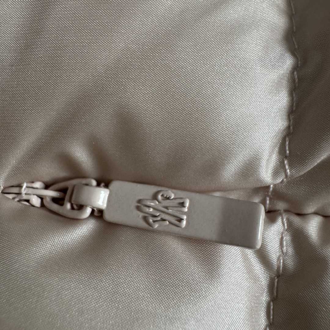 Moncler Igelle Short Down Jacket - DopestKickz