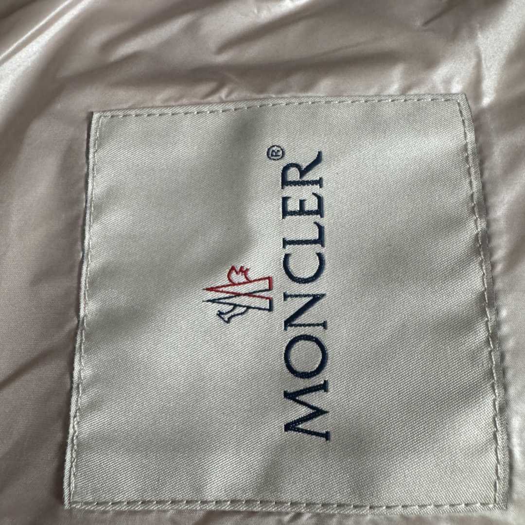 Moncler Igelle Short Down Jacket - DopestKickz