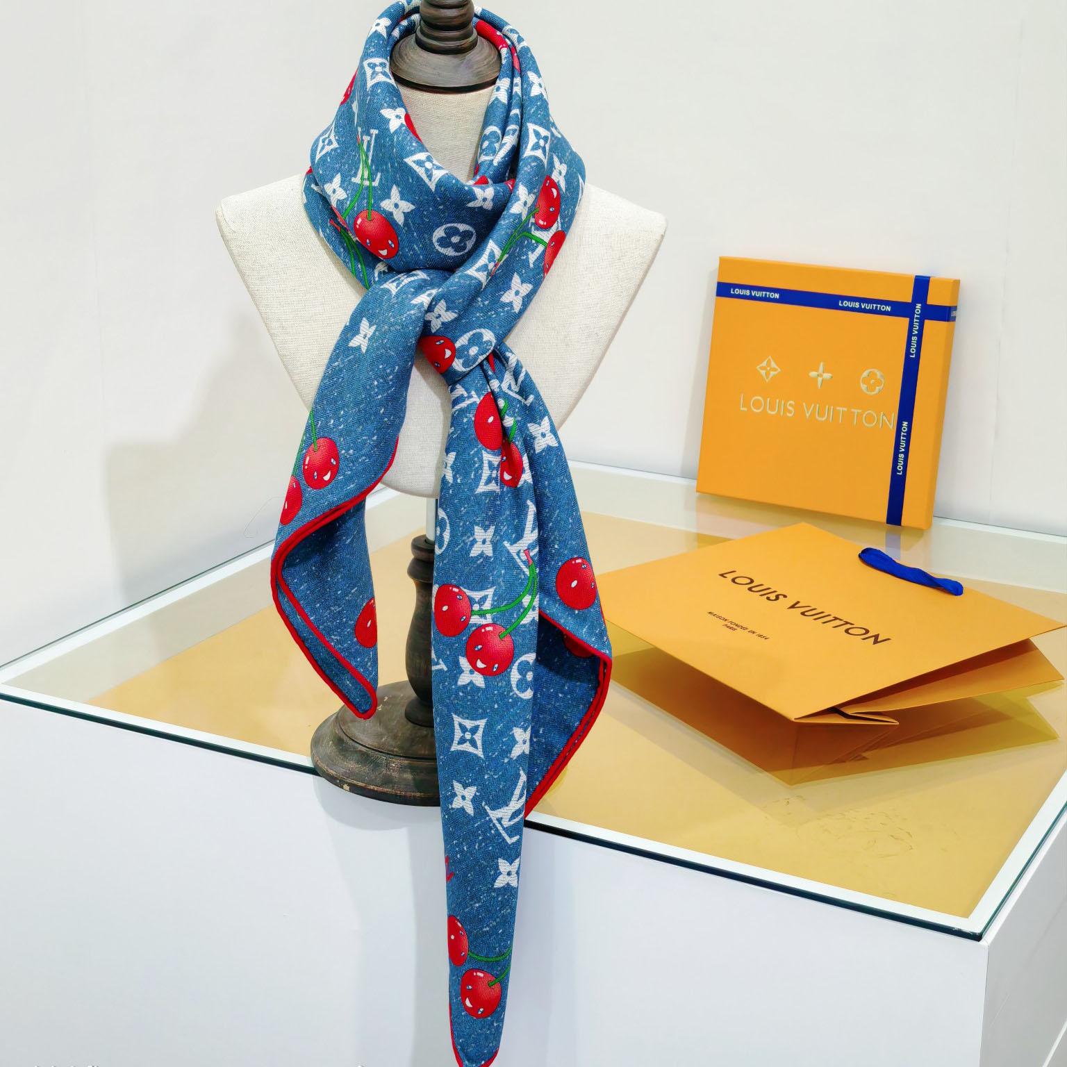 Louis Vuitton LV x TM Monogram Shawl   140*140cm - DopestKickz