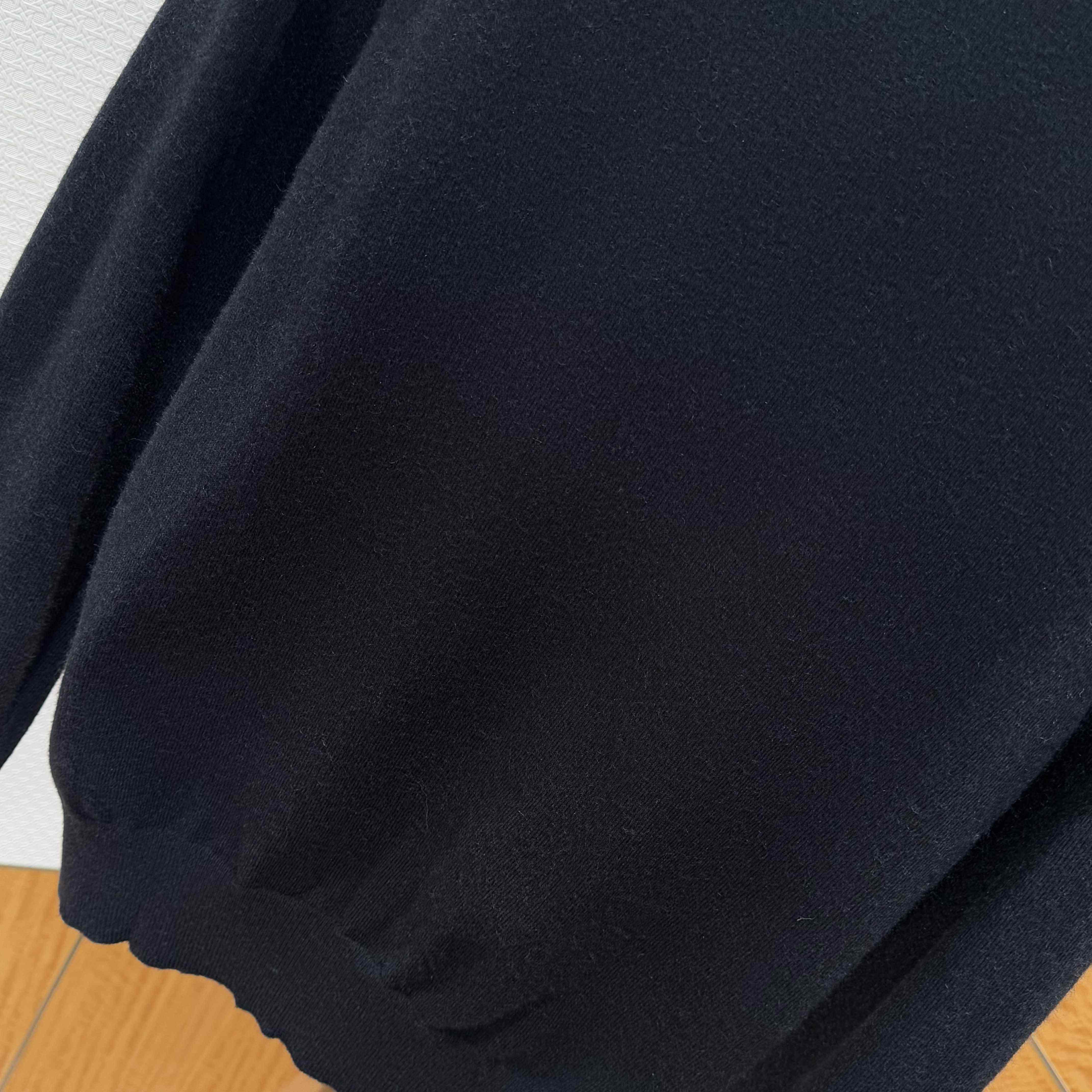 Burberry Long-sleeve Cashmere Blend Polo Shirt - DopestKickz
