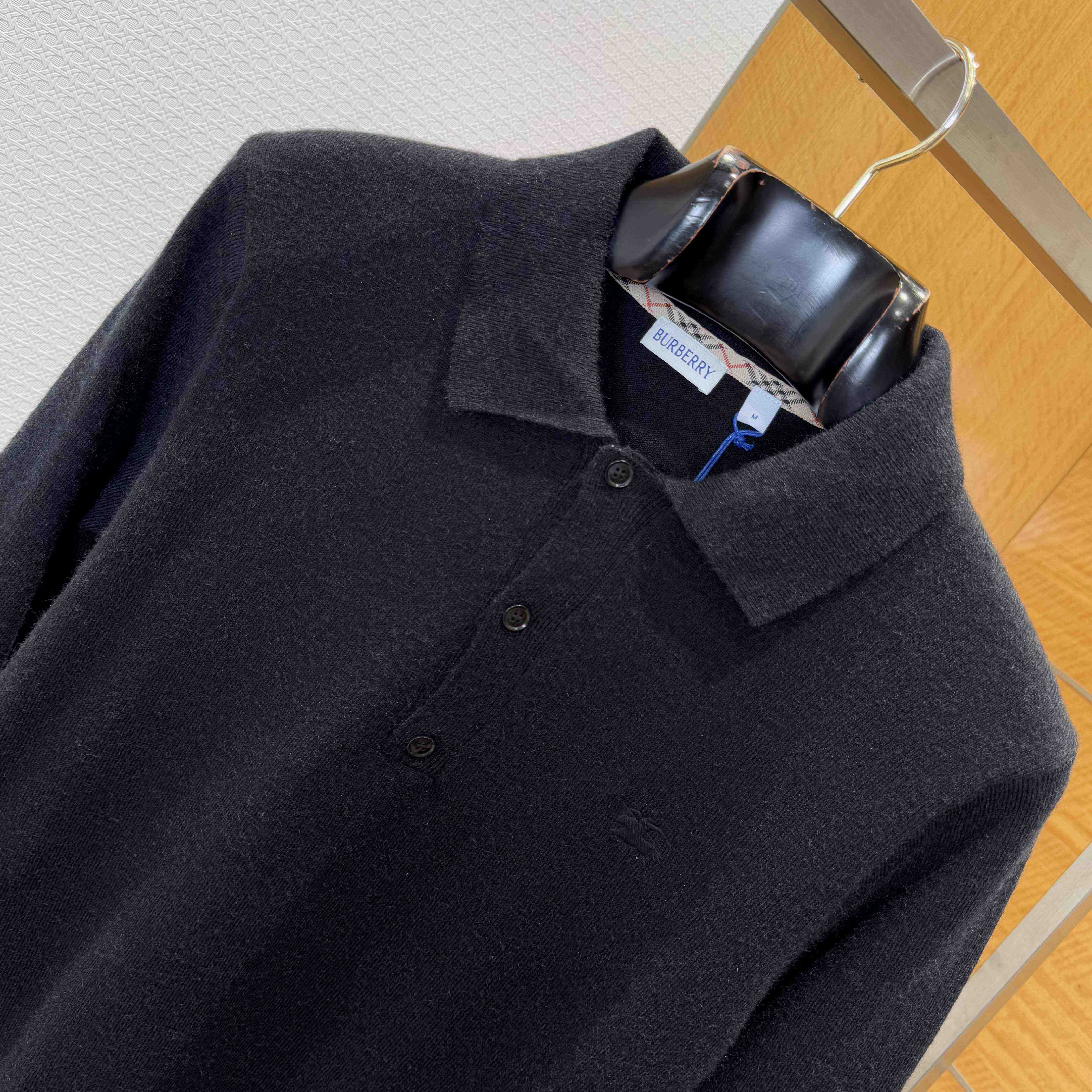Burberry Long-sleeve Cashmere Blend Polo Shirt - DopestKickz