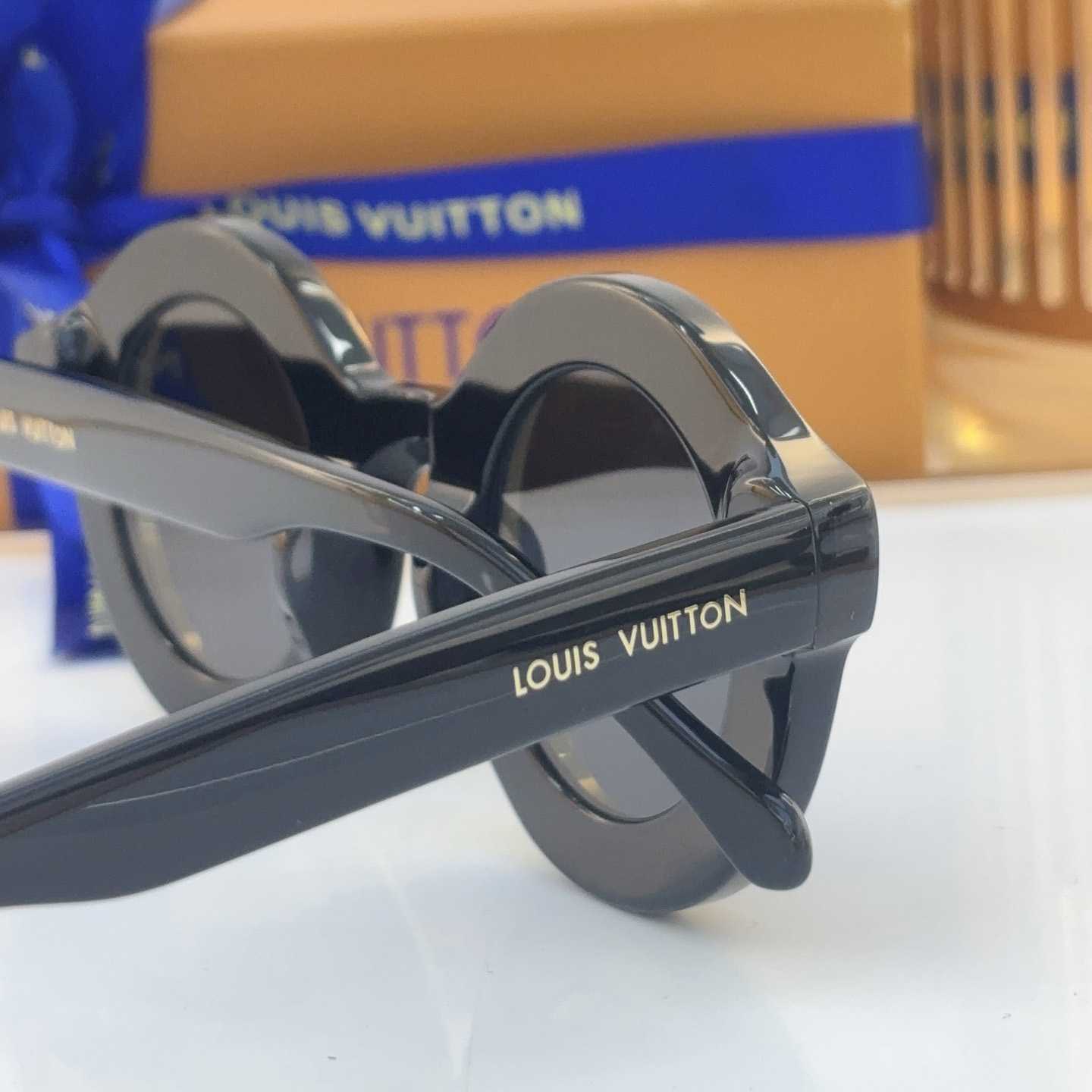 Louis Vuitton LV Super Vision Round Sunglasses   Z2737U Z2386U - DopestKickz