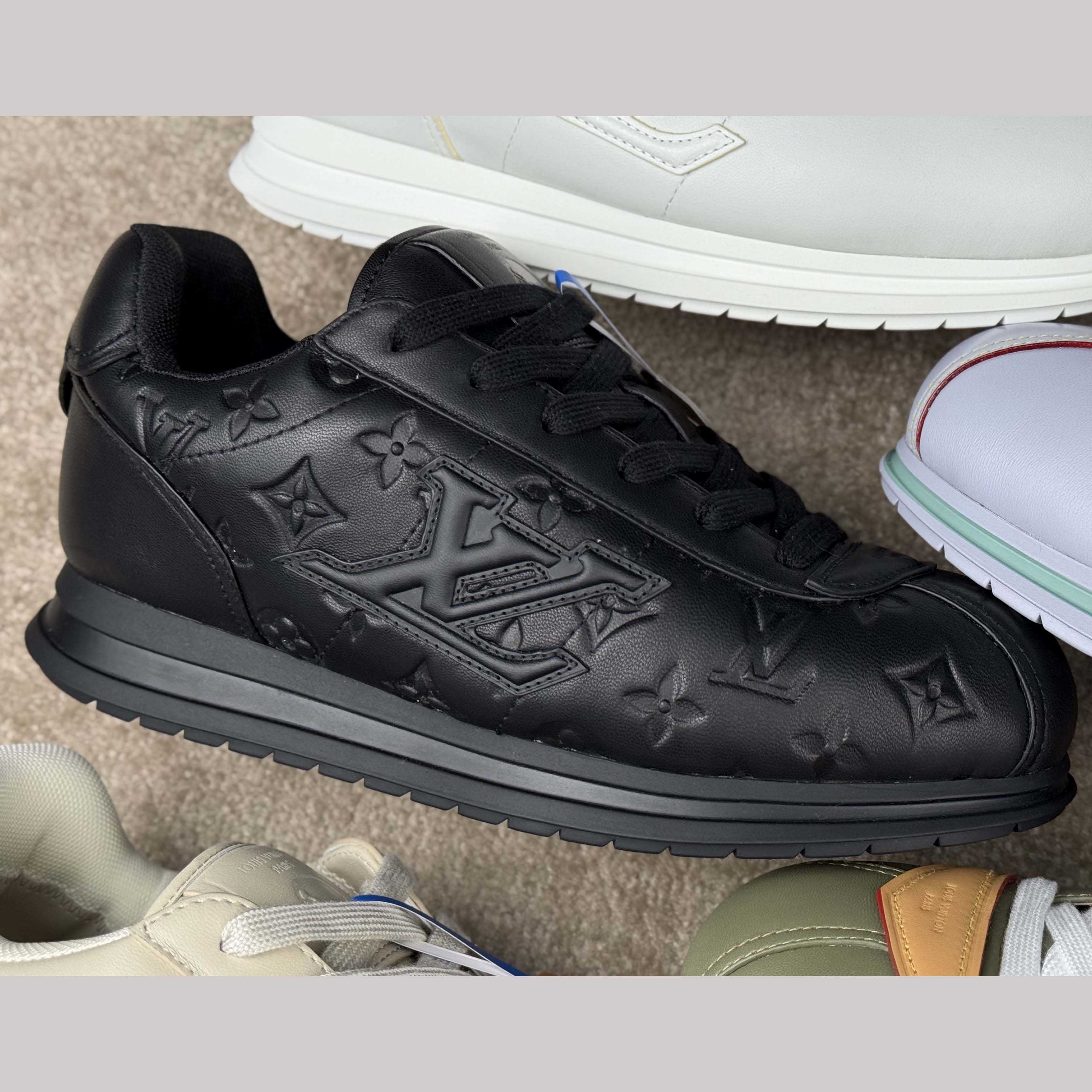 Louis Vuitton LV BUTTERSOFT Sneaker   - DopestKickz