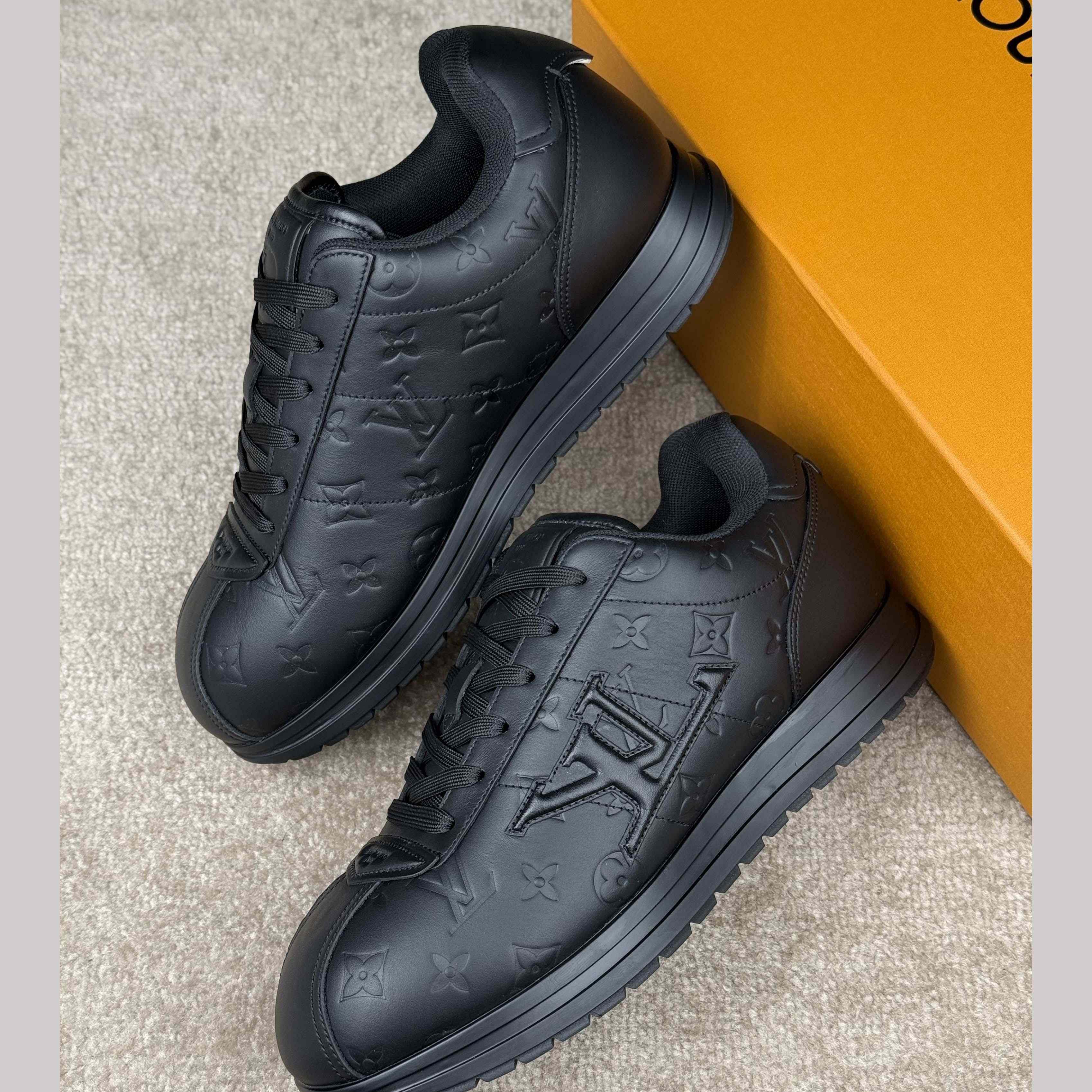 Louis Vuitton LV BUTTERSOFT Sneaker   - DopestKickz