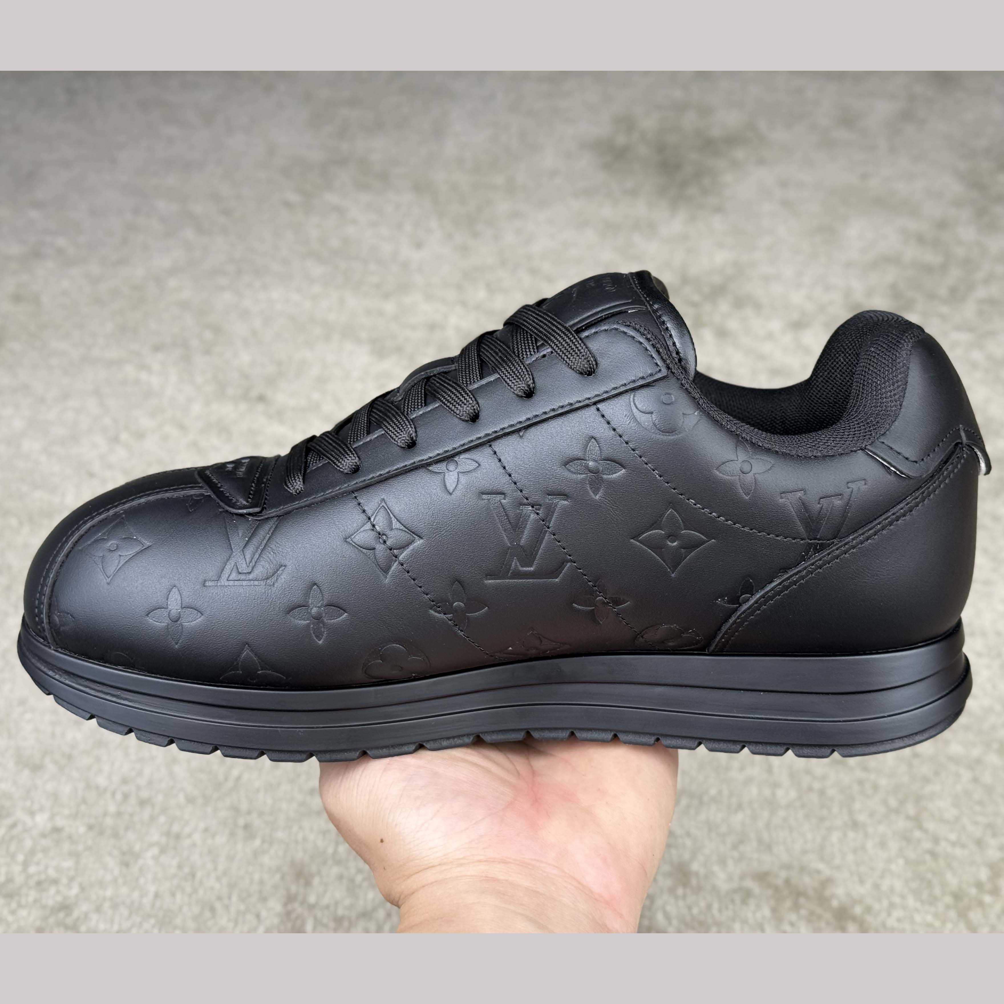 Louis Vuitton LV BUTTERSOFT Sneaker   - DopestKickz