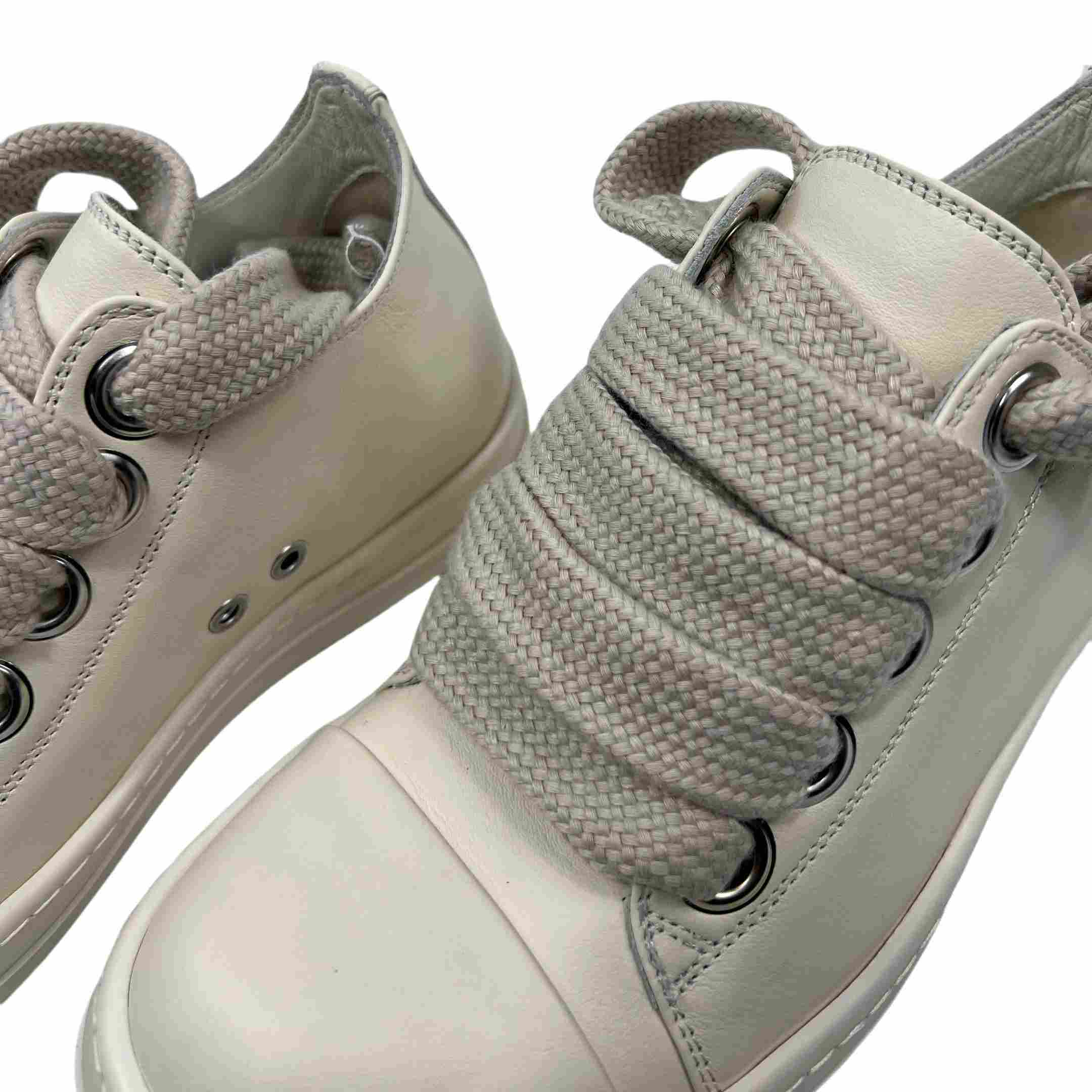 Rick Owens Lido Low Top Sneaks Jumbo Laced Milk - DopestKickz