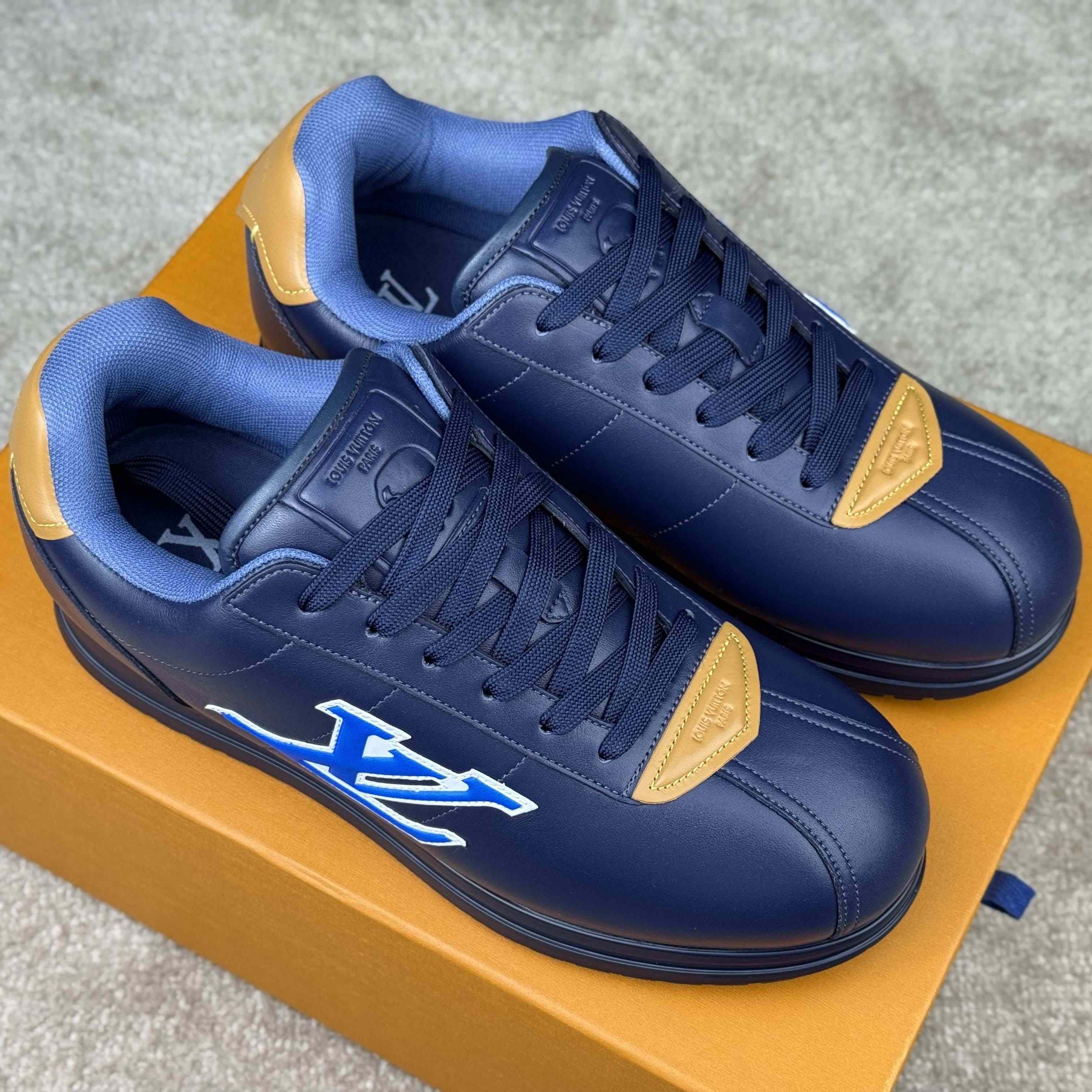 Louis Vuitton LV BUTTERSOFT Sneaker    1AIKI3 - DopestKickz