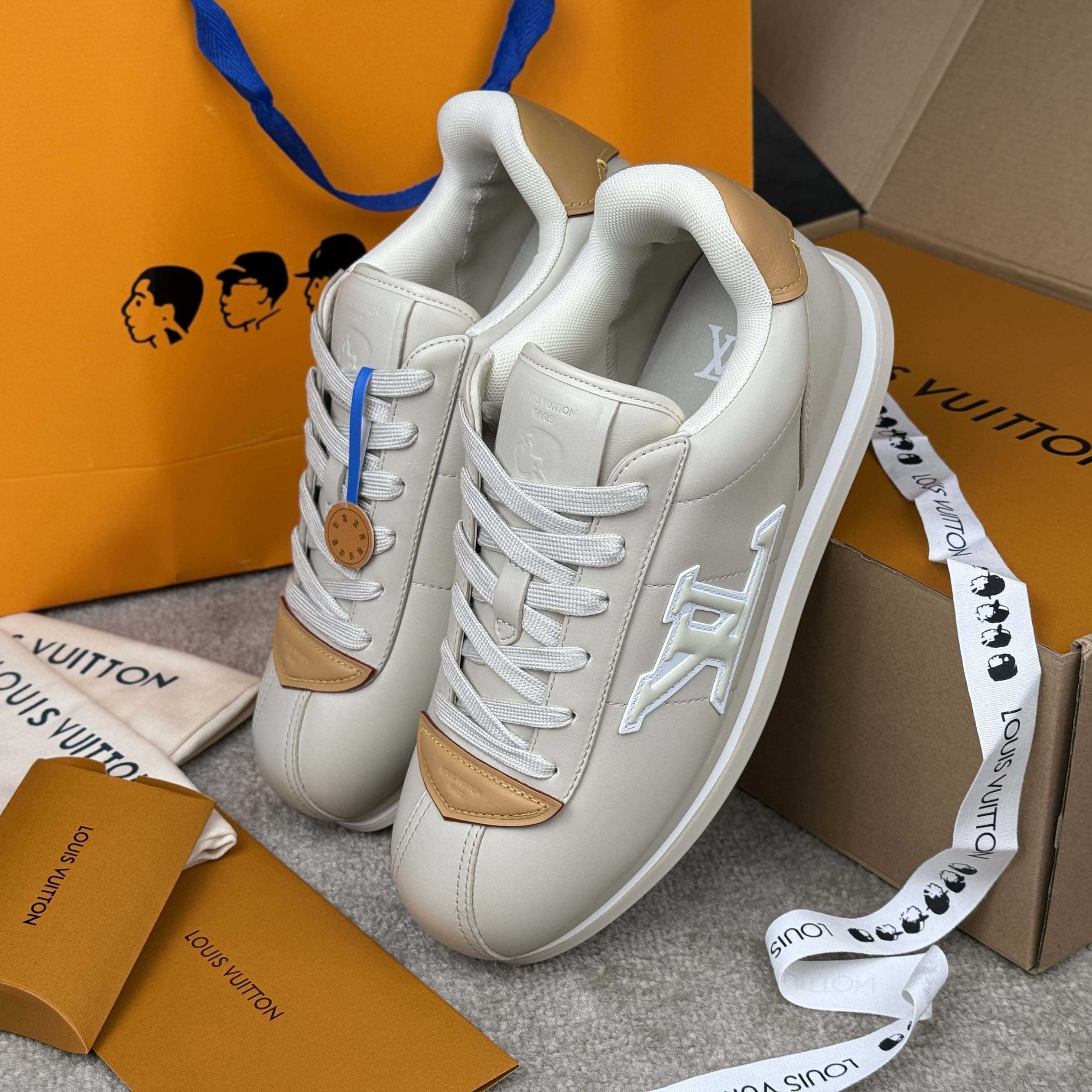 Louis Vuitton LV BUTTERSOFT Sneaker    1AIKF4 - DopestKickz