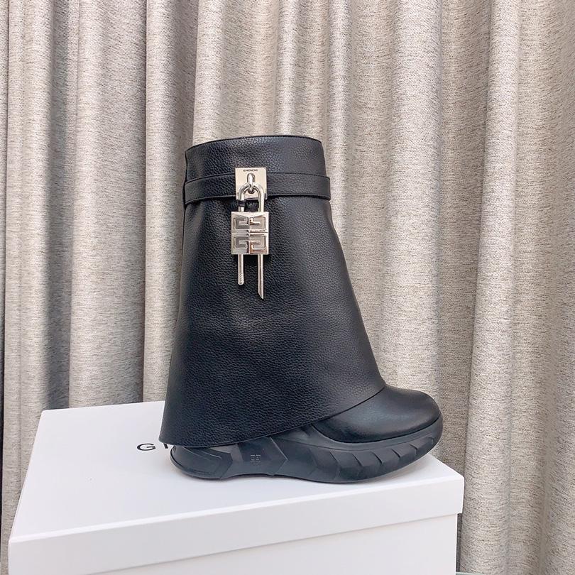 Givenchy Shark Lock Boots - DopestKickz