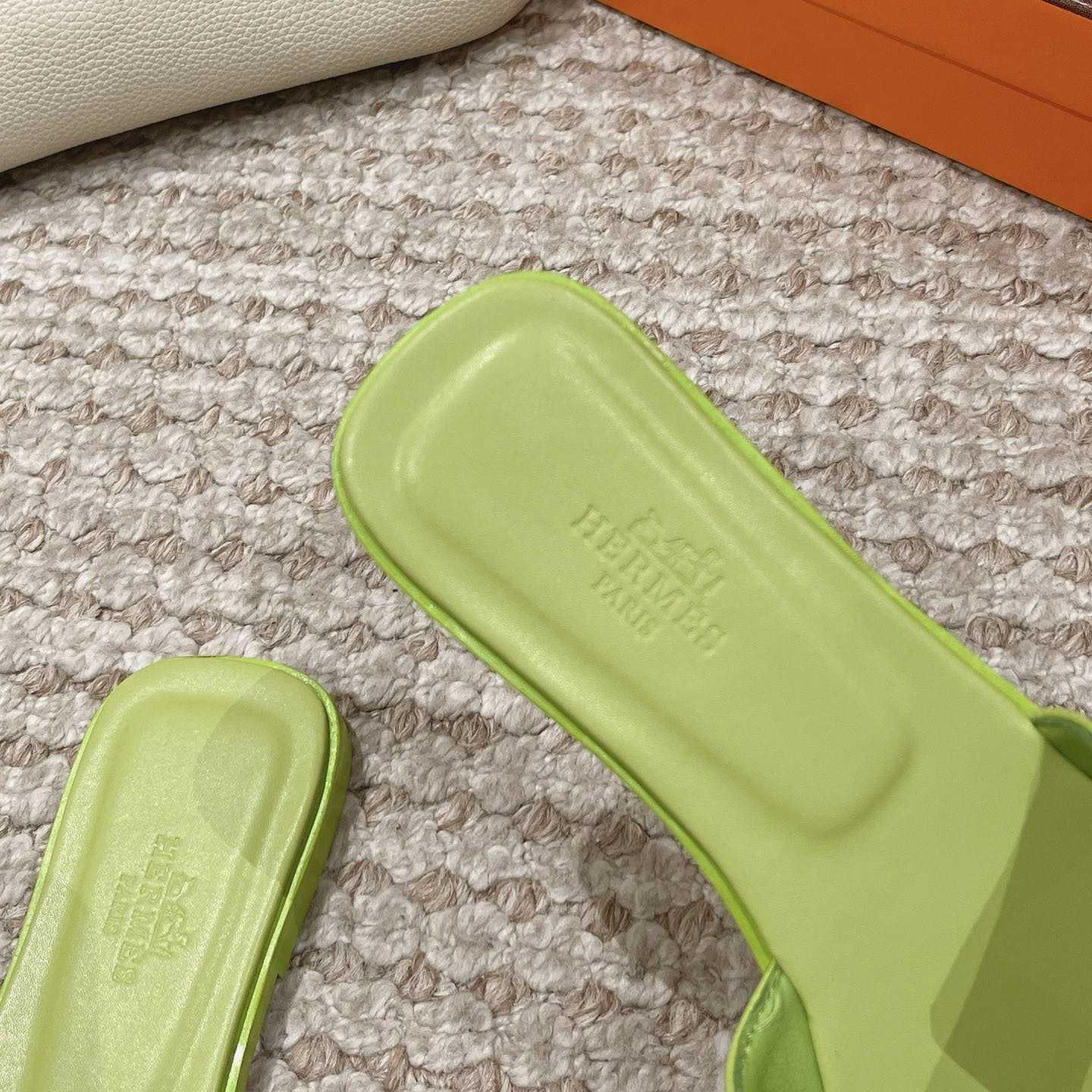 Hermes Oran Sandal - DopestKickz