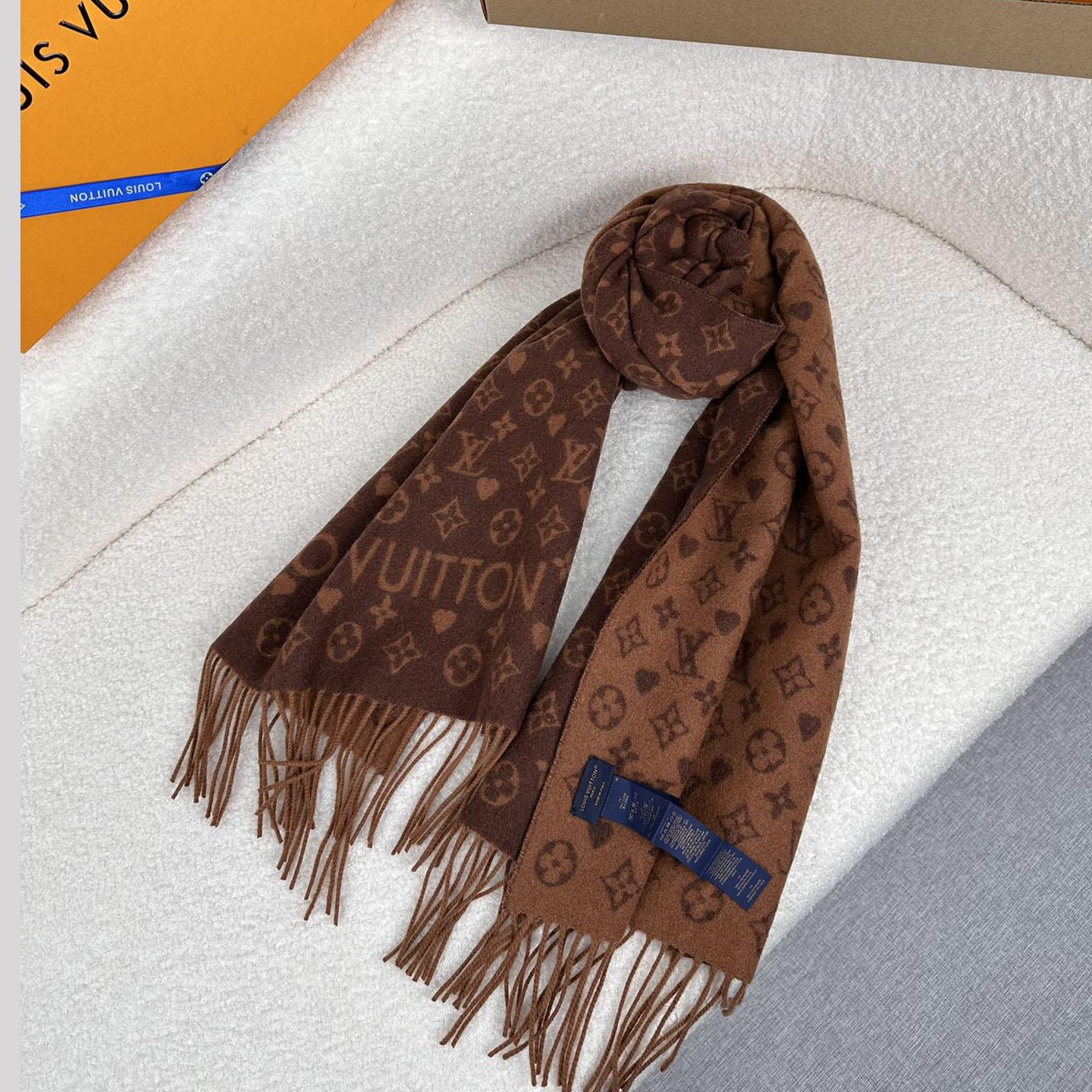 Louis Vuitton Game On Scarf   45*180cm - DopestKickz