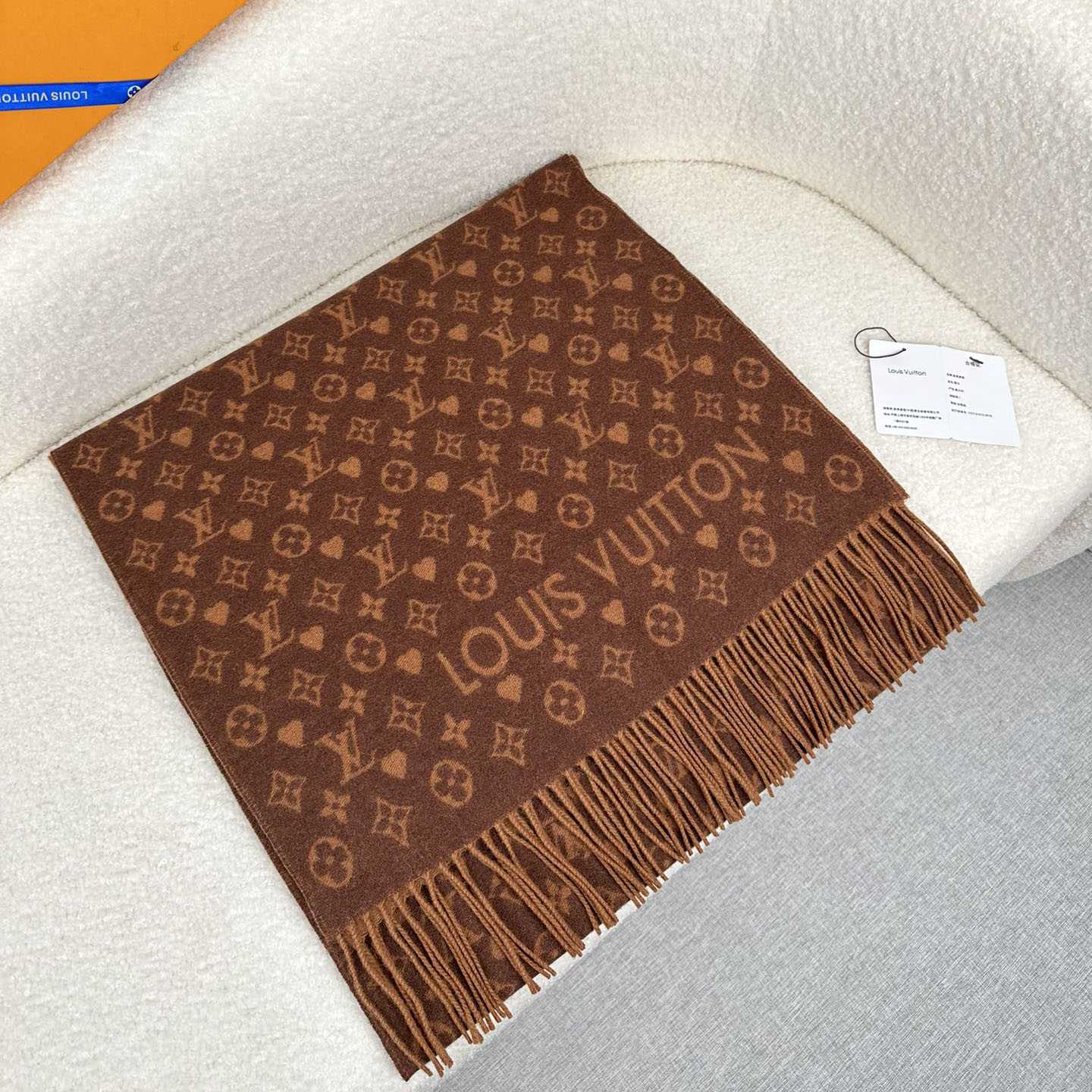 Louis Vuitton Game On Scarf   45*180cm - DopestKickz