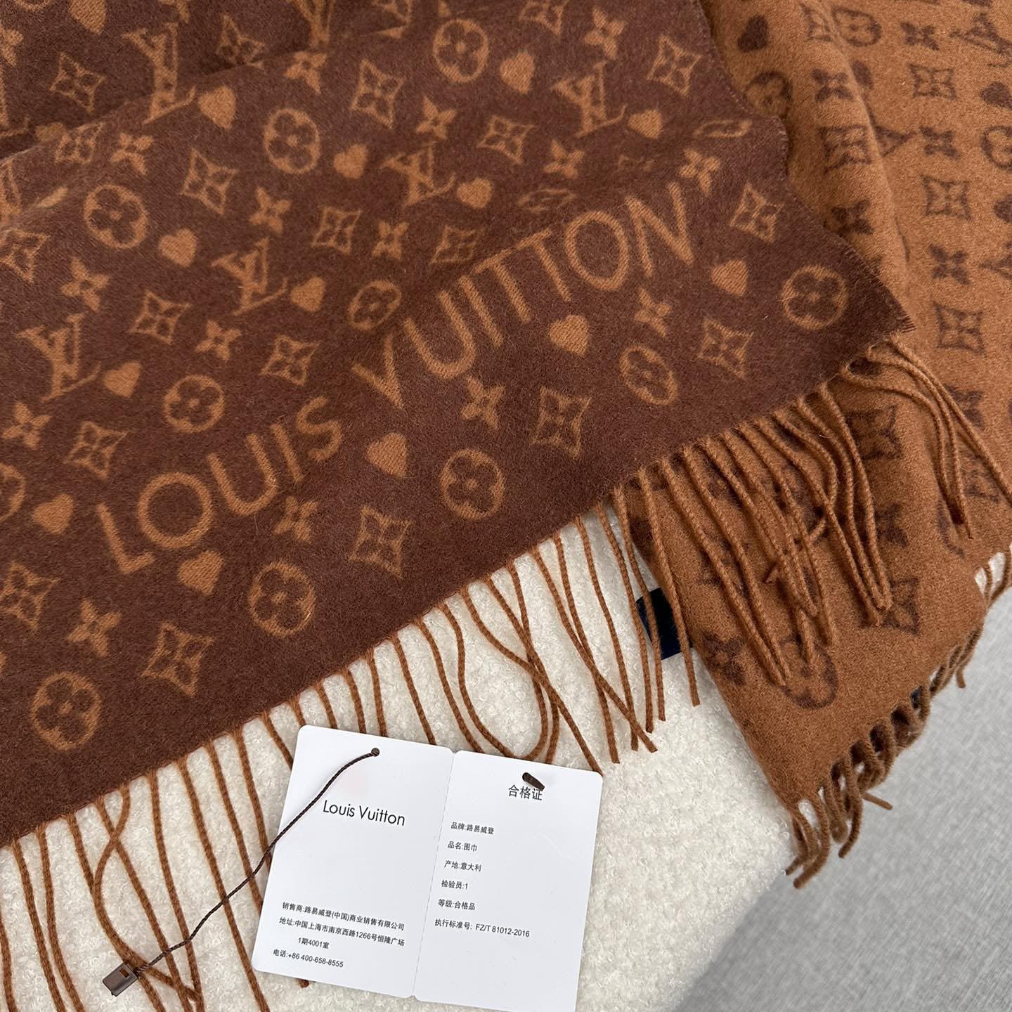 Louis Vuitton Game On Scarf   45*180cm - DopestKickz