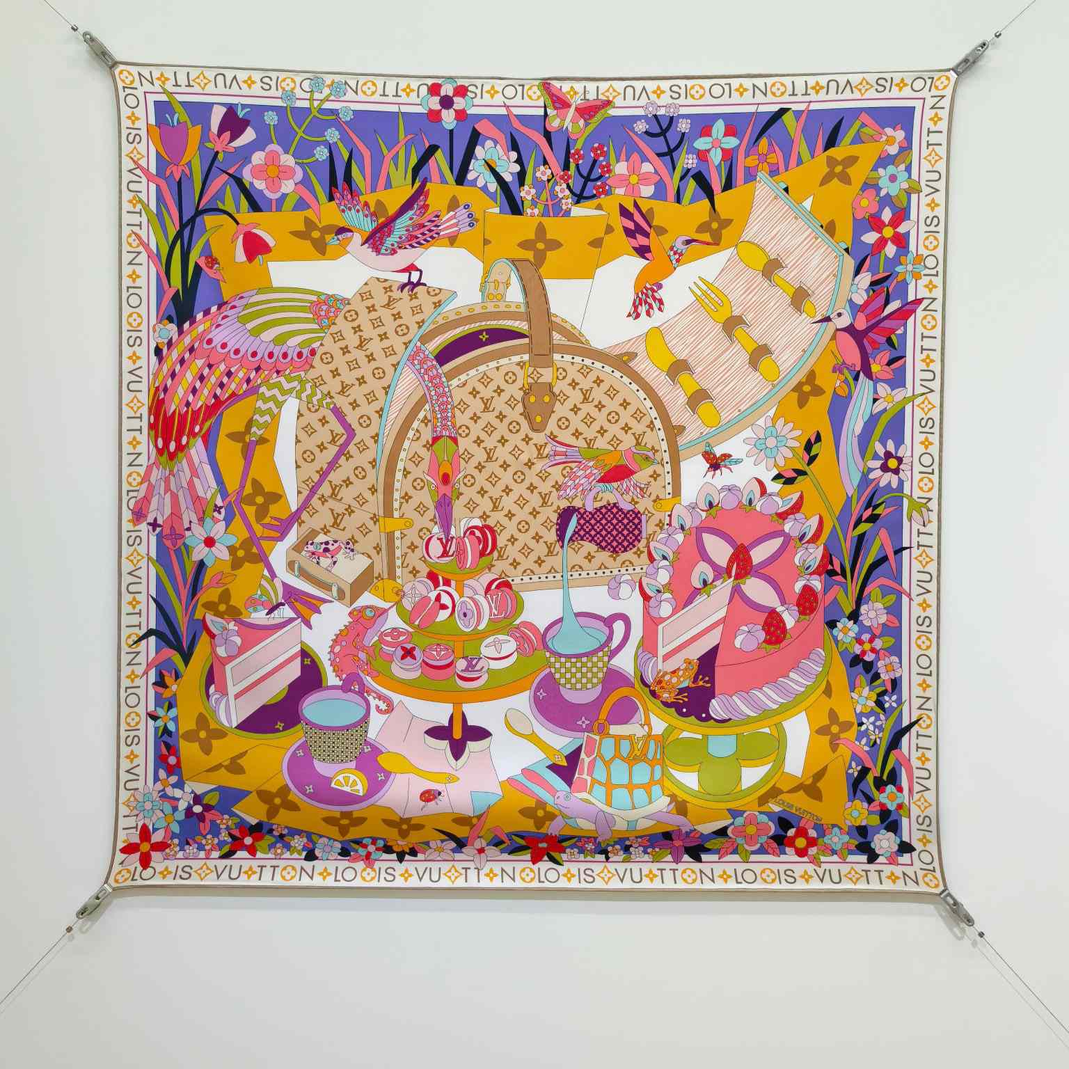 Louis Vuitton Picnic Square 90   M96463 - DopestKickz