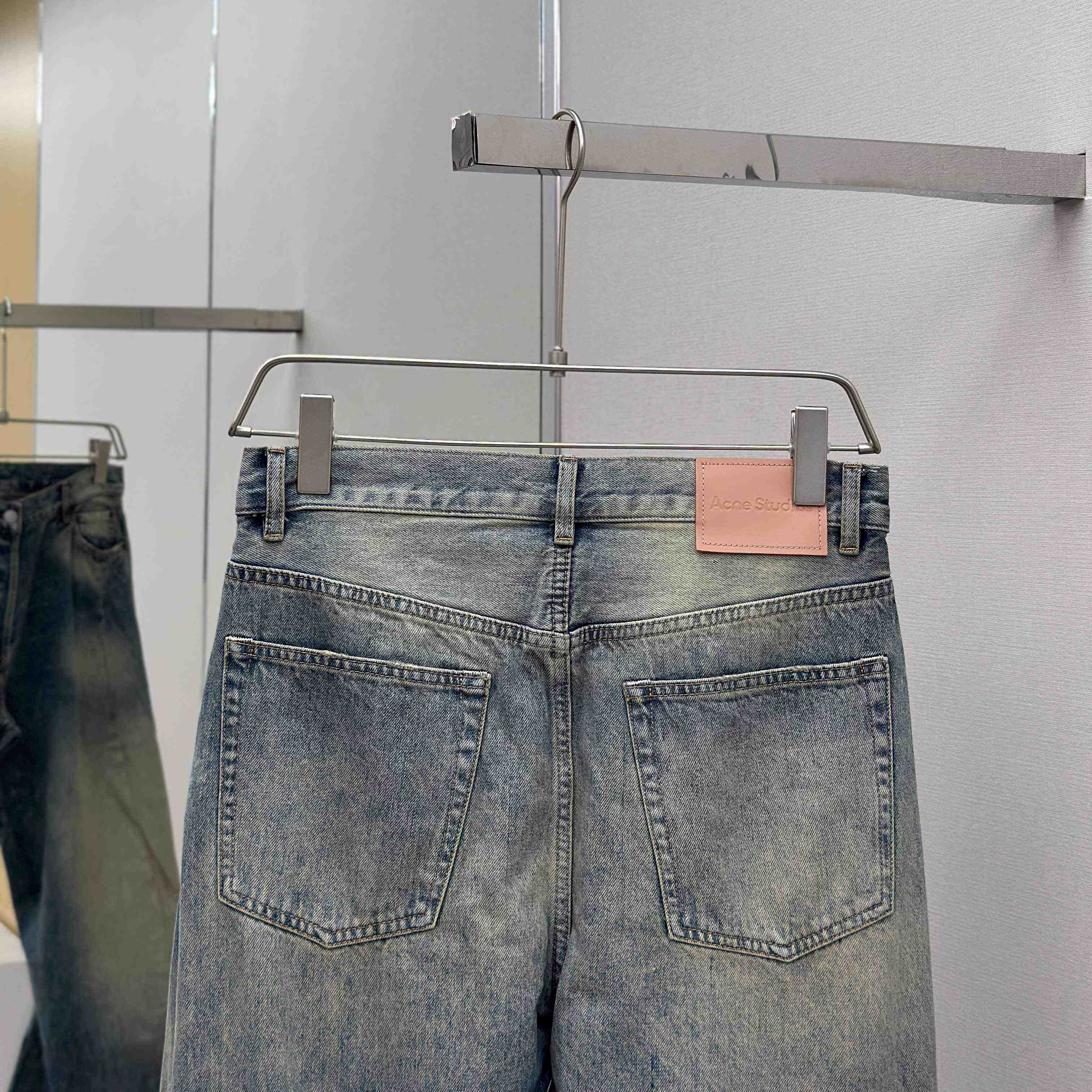 Acne Studios - Loose Fit Jeans - 2023 - DopestKickz