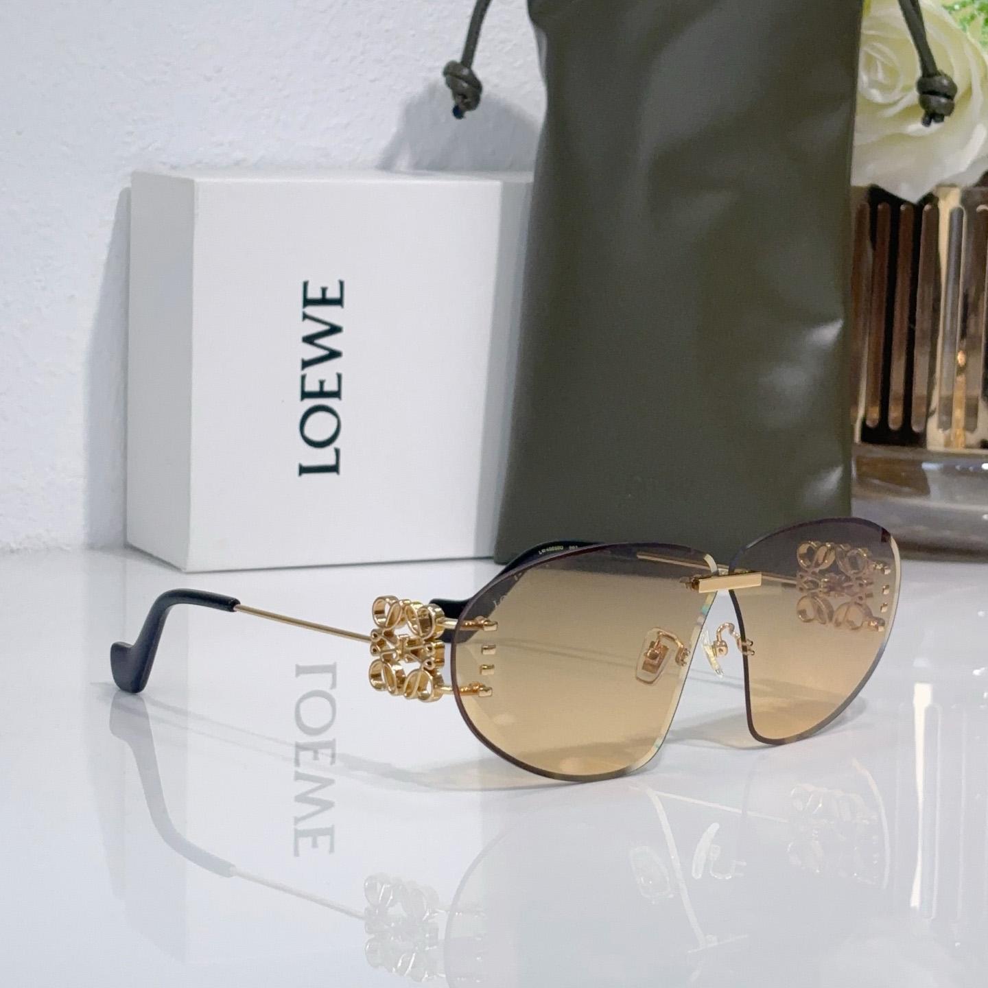 Loewe LW40048U Sunglasses  - DopestKickz