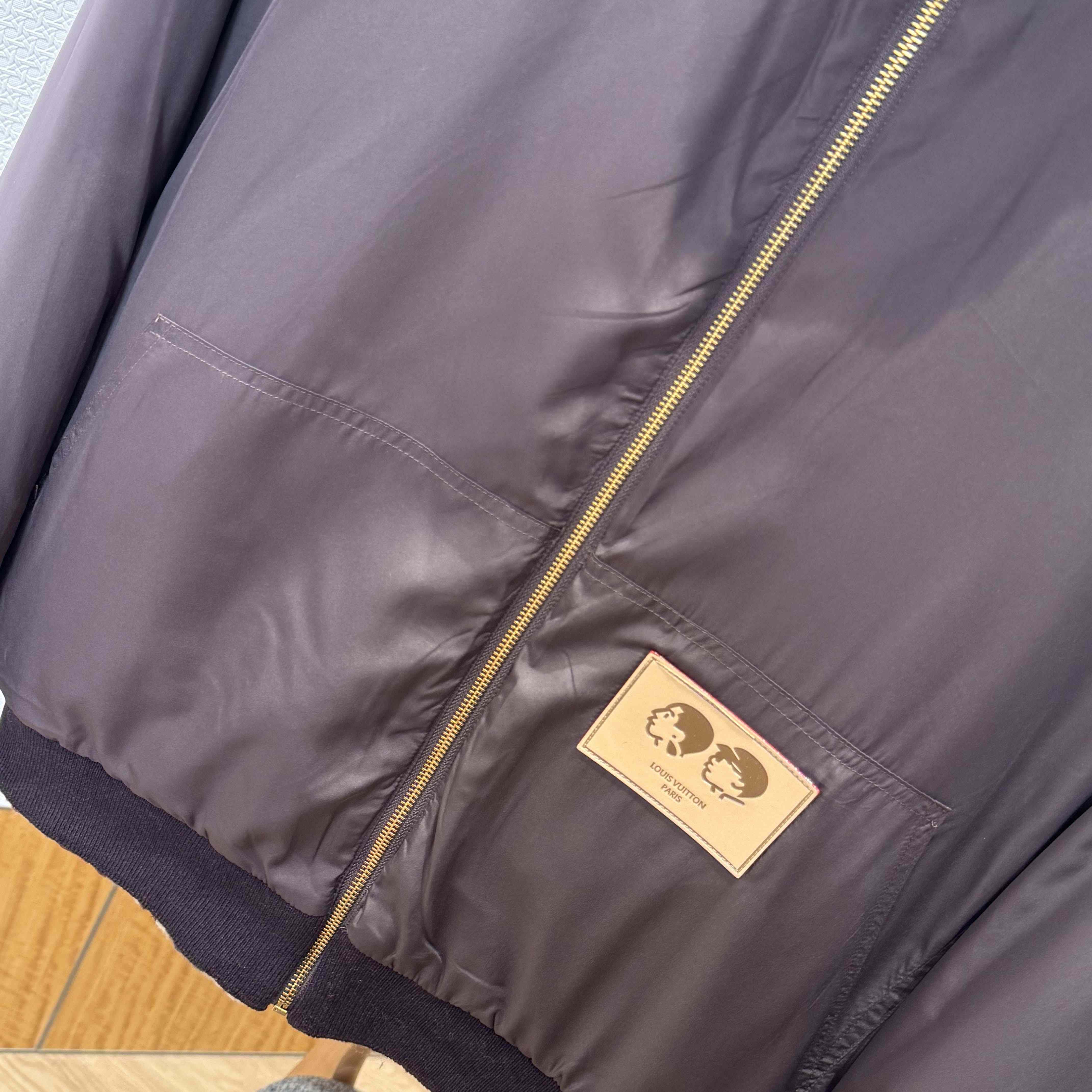 Louis Vuitton Reversible Fleece Blouson   1AIMJS - DopestKickz