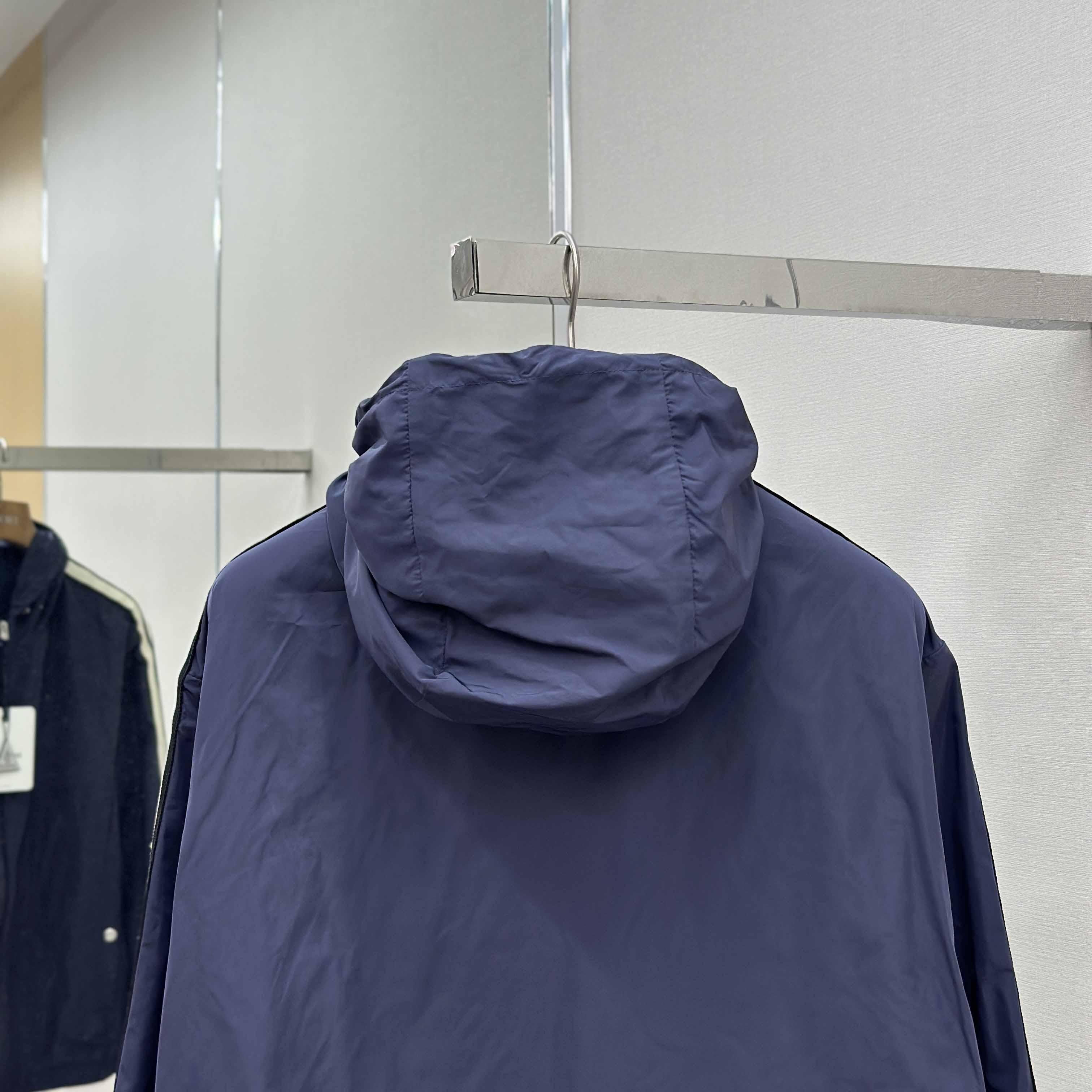 Moncler Olan Jacket - DopestKickz