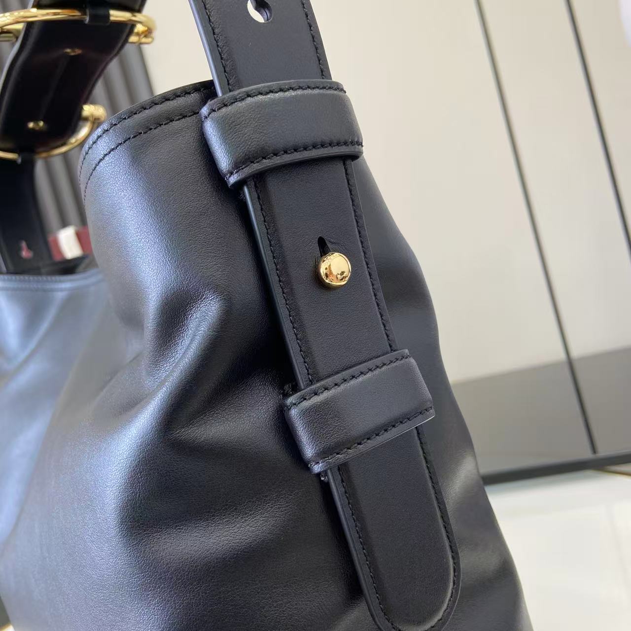 Gucci Beatrix Medium Tote Bag - DopestKickz