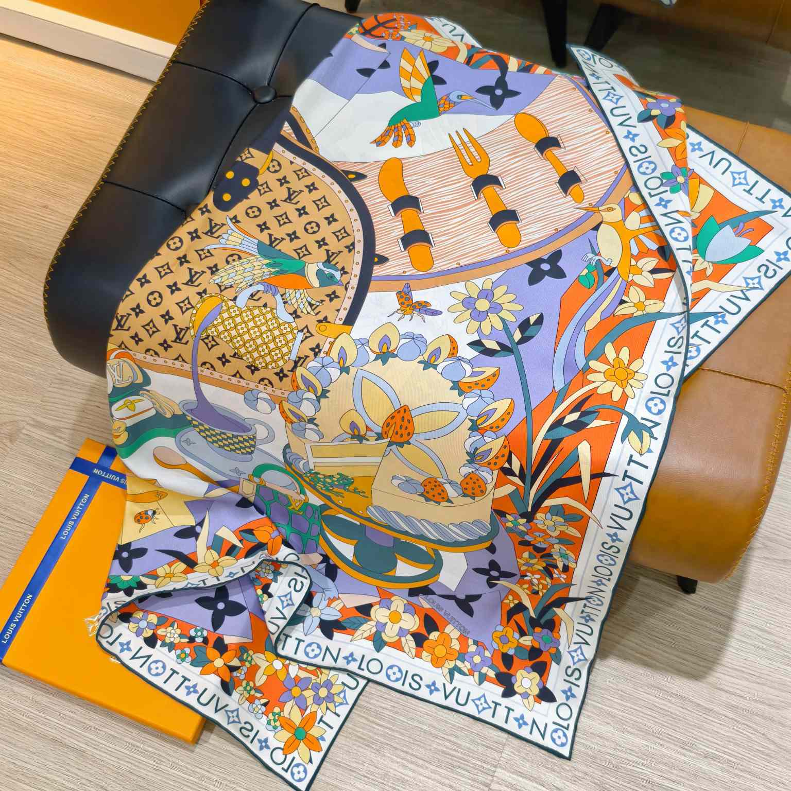 Louis Vuitton Picnic Square 90   M96354 - DopestKickz