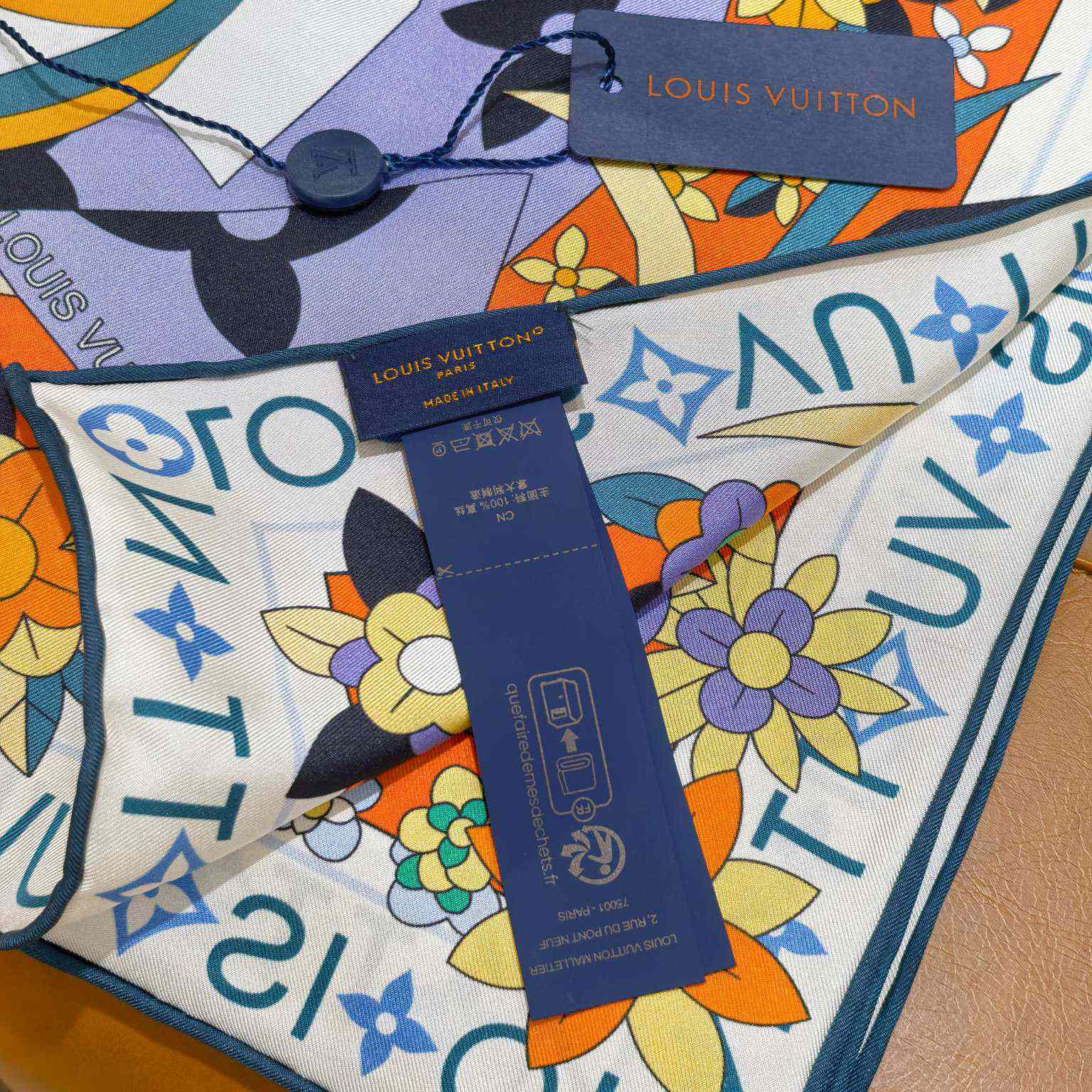 Louis Vuitton Picnic Square 90   M96354 - DopestKickz