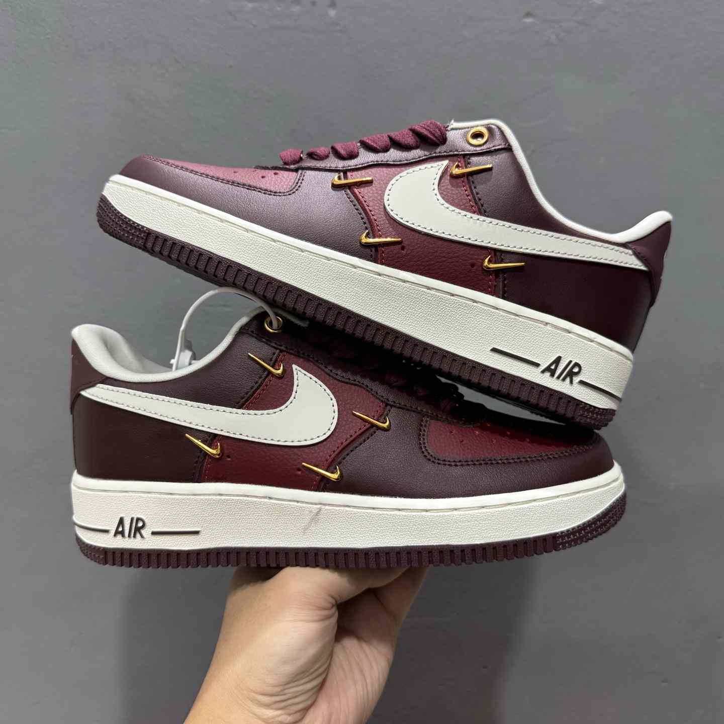 Nike Air Force 1 '07   IR0485-611 - DopestKickz
