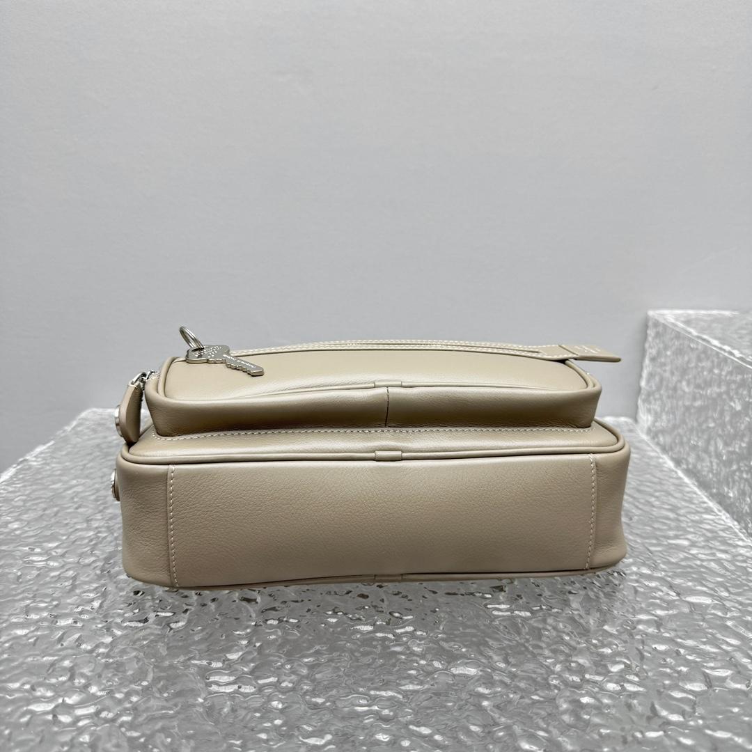 Acne Studios Sac À Bandouliere Camero Party - DopestKickz