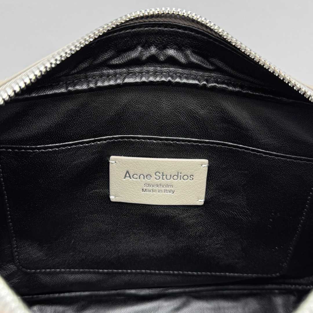 Acne Studios Sac À Bandouliere Camero Party - DopestKickz