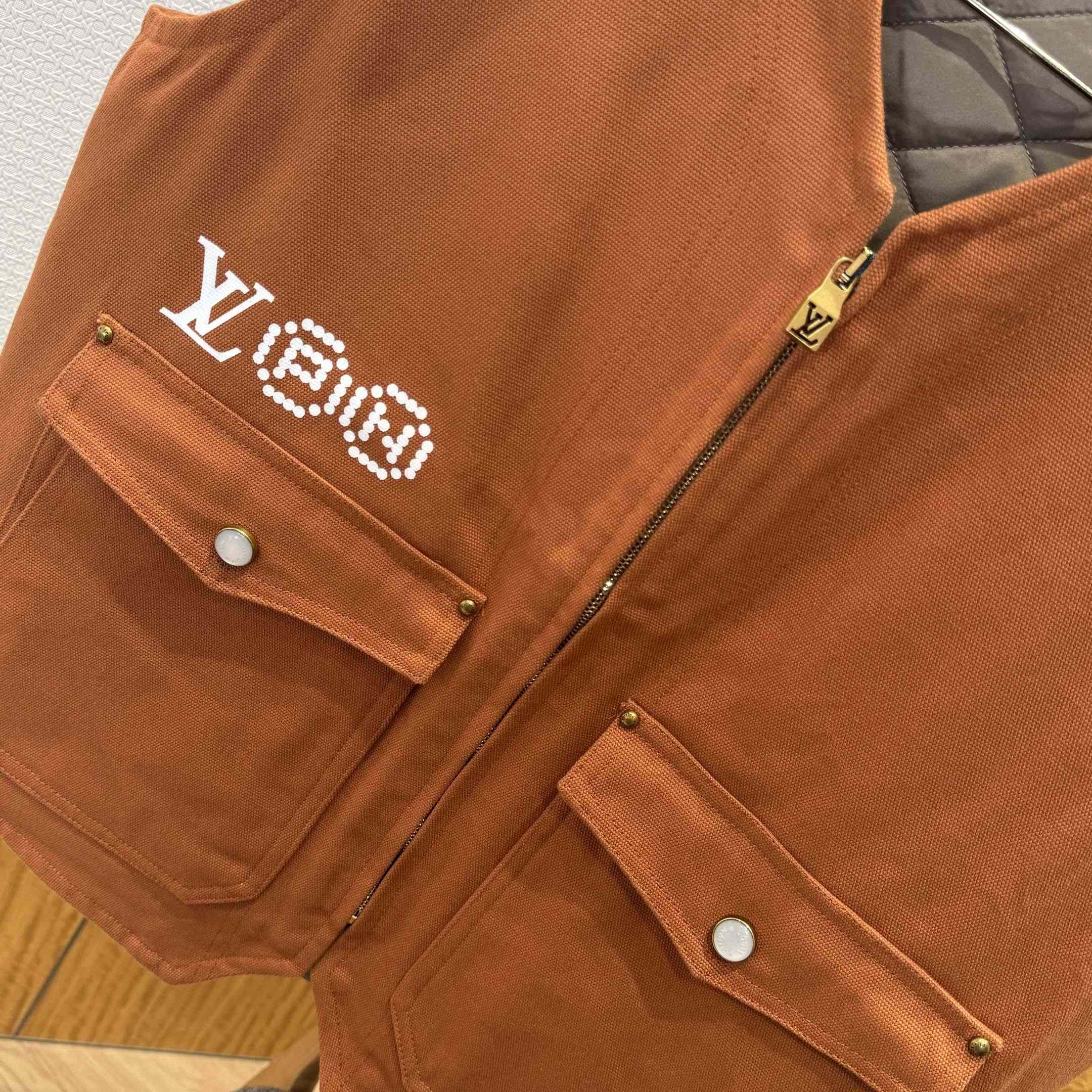 Louis Vuitton Workwear Gilet  - DopestKickz