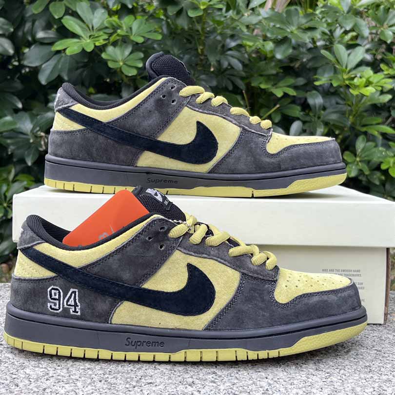 Supreme x Nike SB Dunk Low   HQ8487-300 - DopestKickz