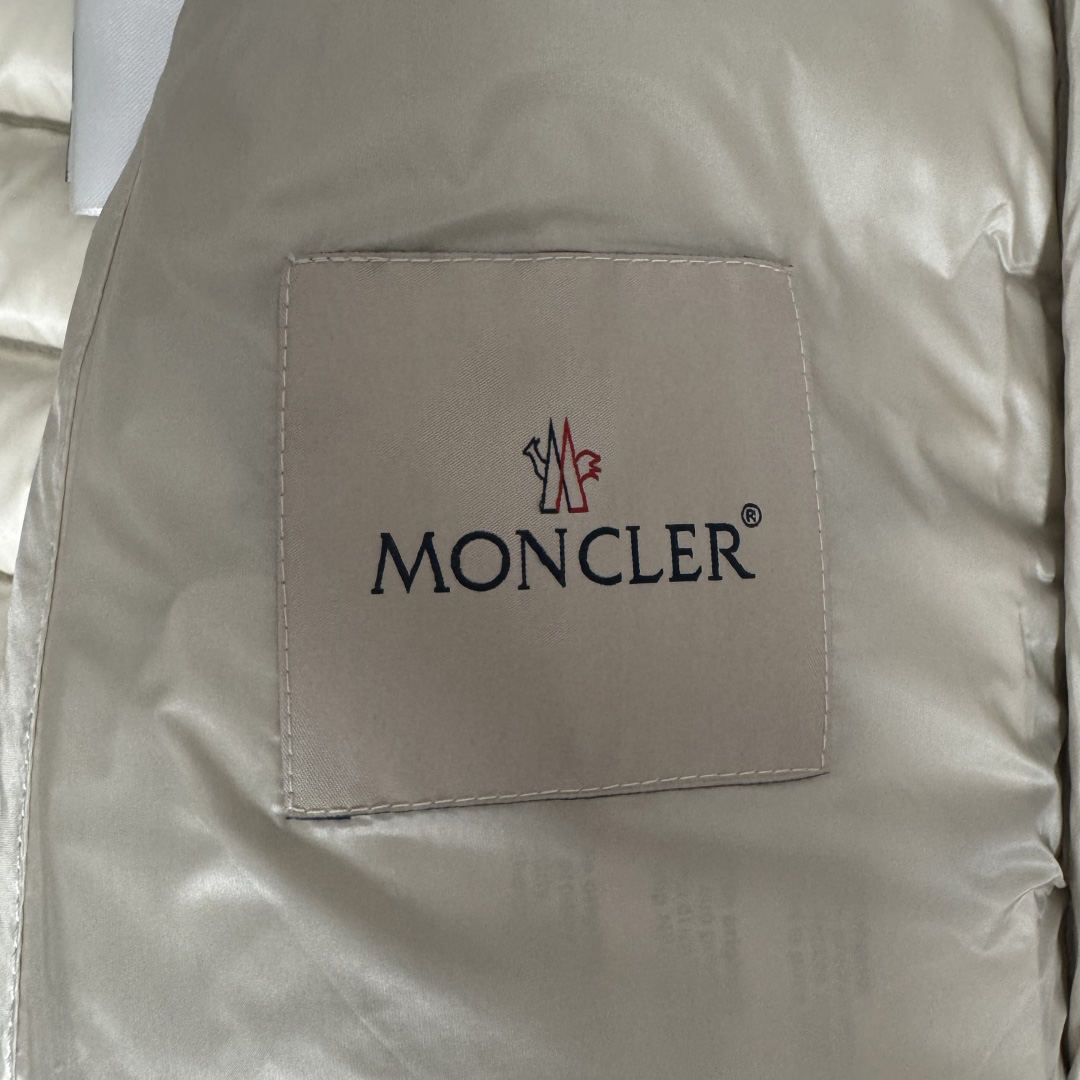 Moncler Ige Hooded Short Down Jacket - DopestKickz