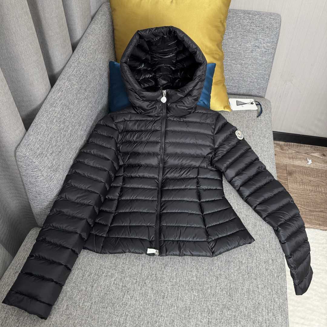Moncler Ige Hooded Short Down Jacket - DopestKickz