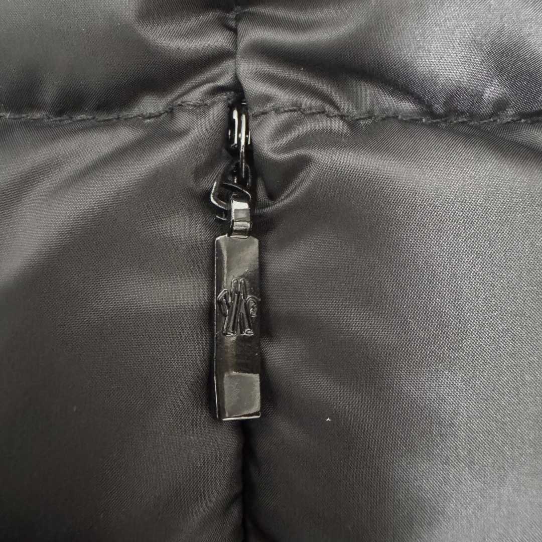 Moncler Ige Hooded Short Down Jacket - DopestKickz