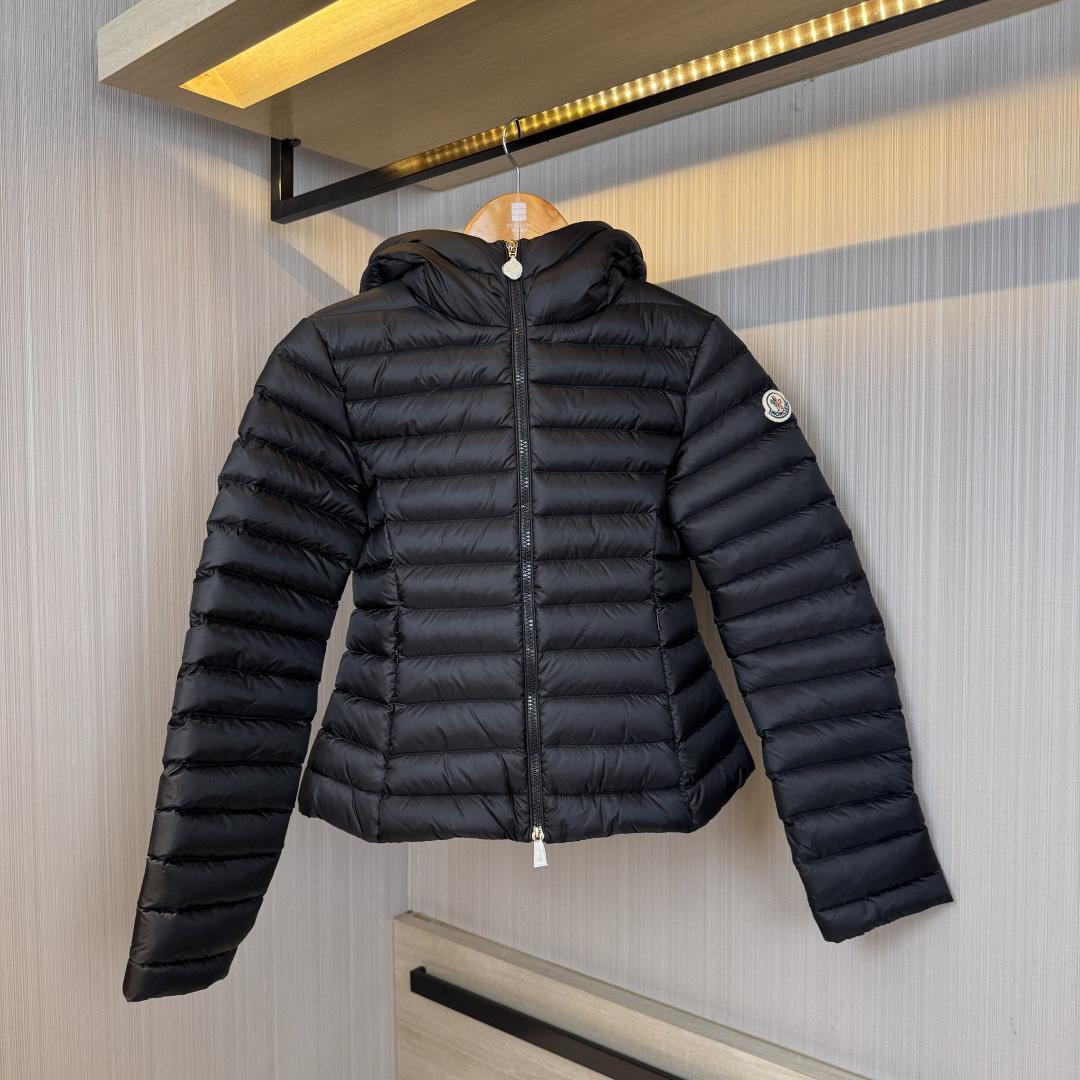 Moncler Ige Hooded Short Down Jacket - DopestKickz