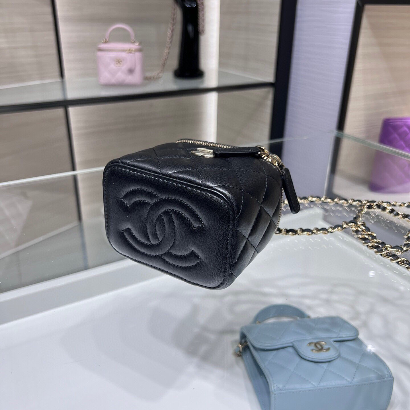 Chanel AP2198Y Bag   11*8.5*7cm - DopestKickz