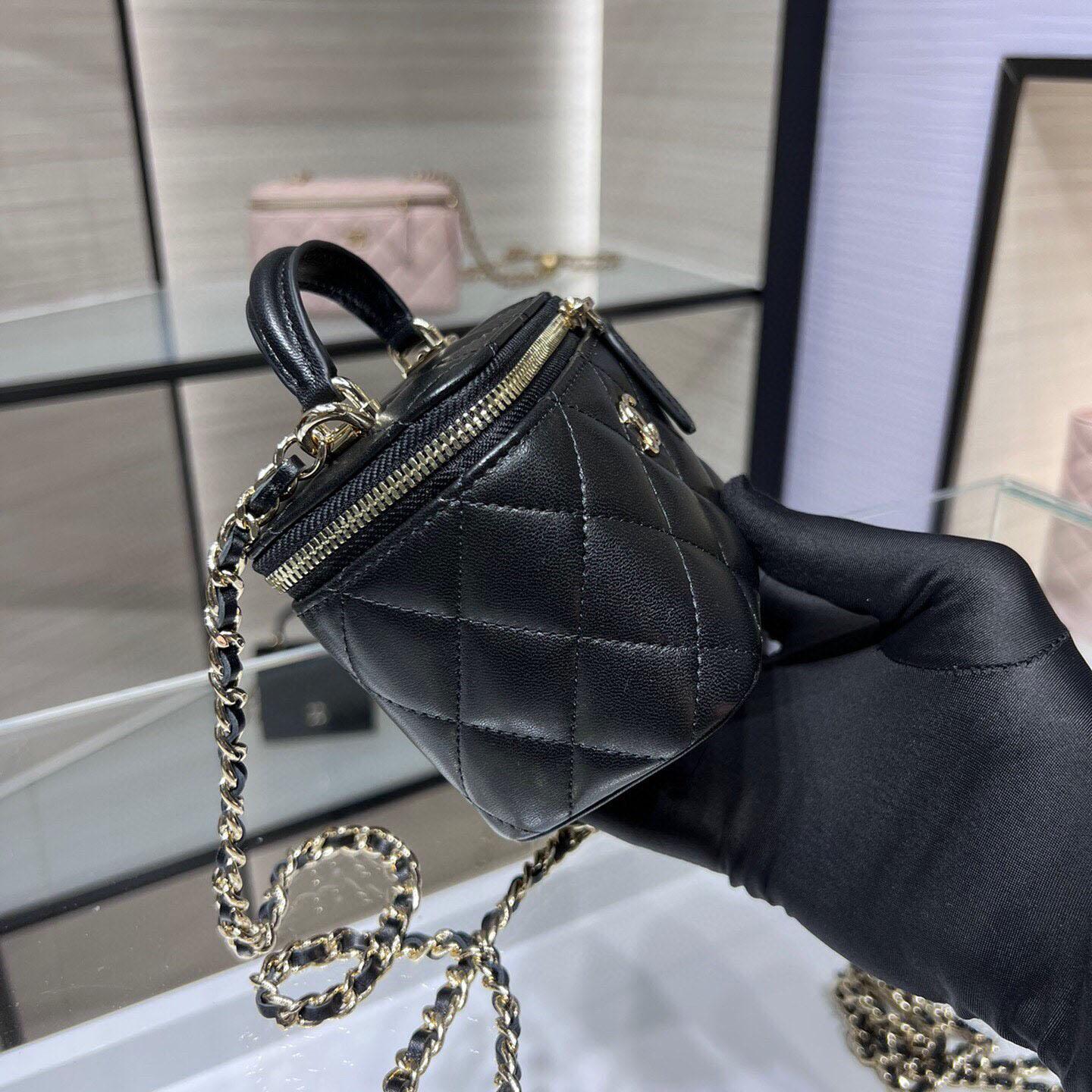 Chanel AP2198Y Bag   11*8.5*7cm - DopestKickz