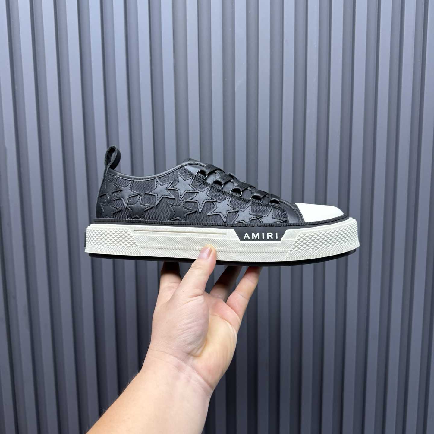 Amiri Stars Low Sneakers - DopestKickz