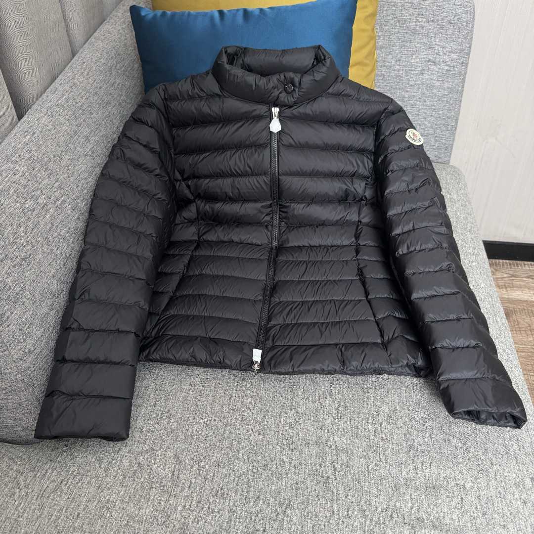 Moncler Igelle Short Down Jacket   2501 - DopestKickz