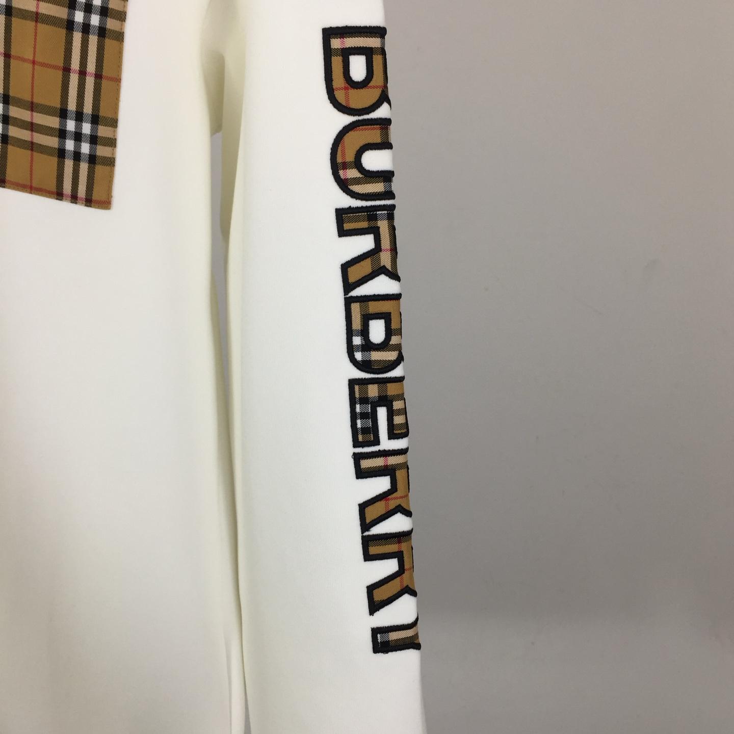 Burberry Cotton Sweatshirt - DopestKickz