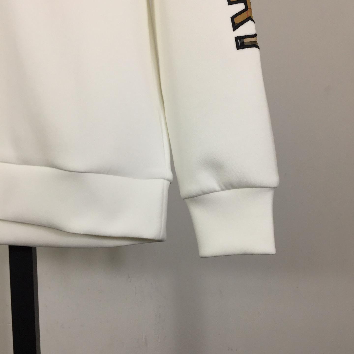 Burberry Cotton Sweatshirt - DopestKickz