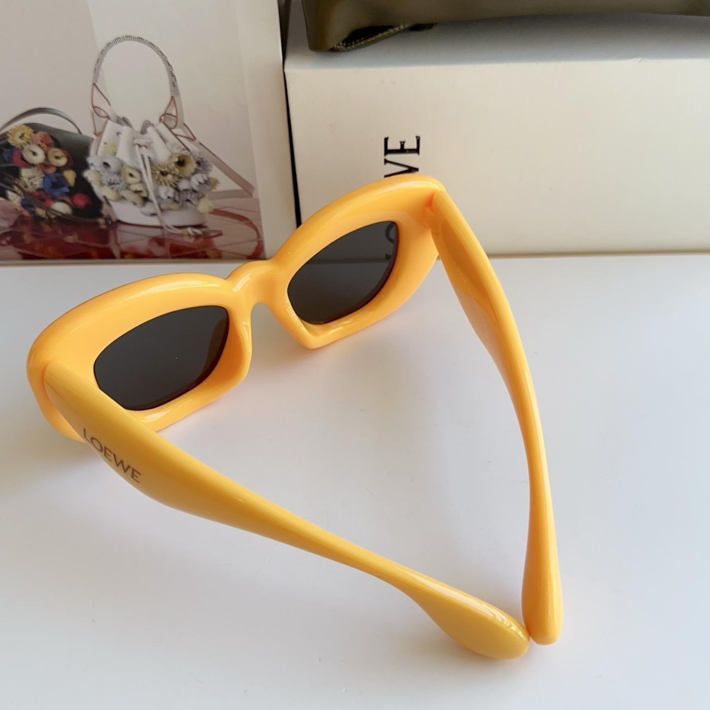 Loewe LW40100l Sunglasses  - DopestKickz