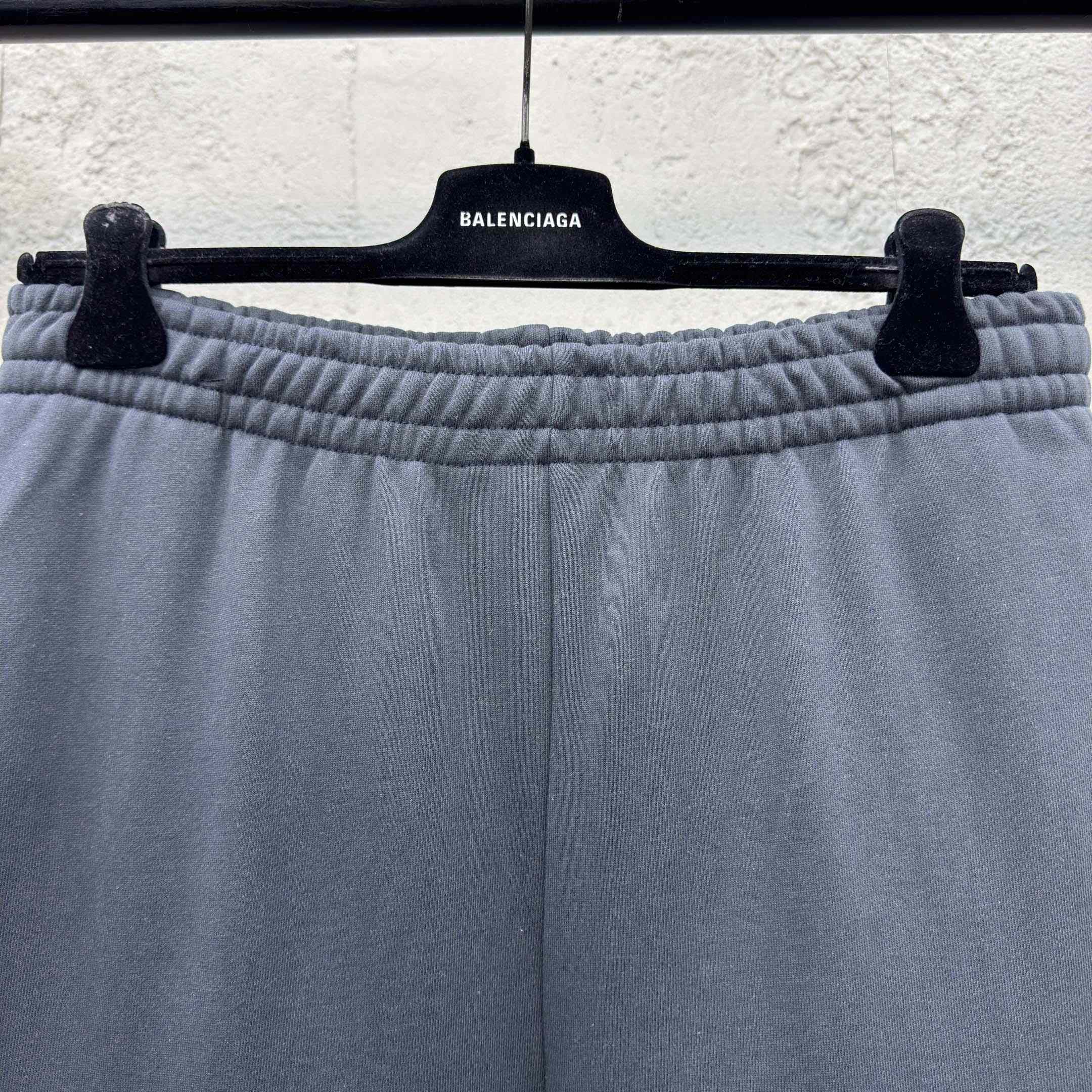 Balenciaga Under Armour® Baggy Sweatpants In Black - DopestKickz