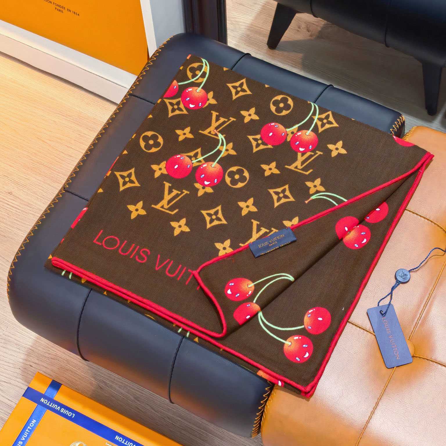 Louis Vuitton LV x TM Monogram Shawl   140*140cm - DopestKickz
