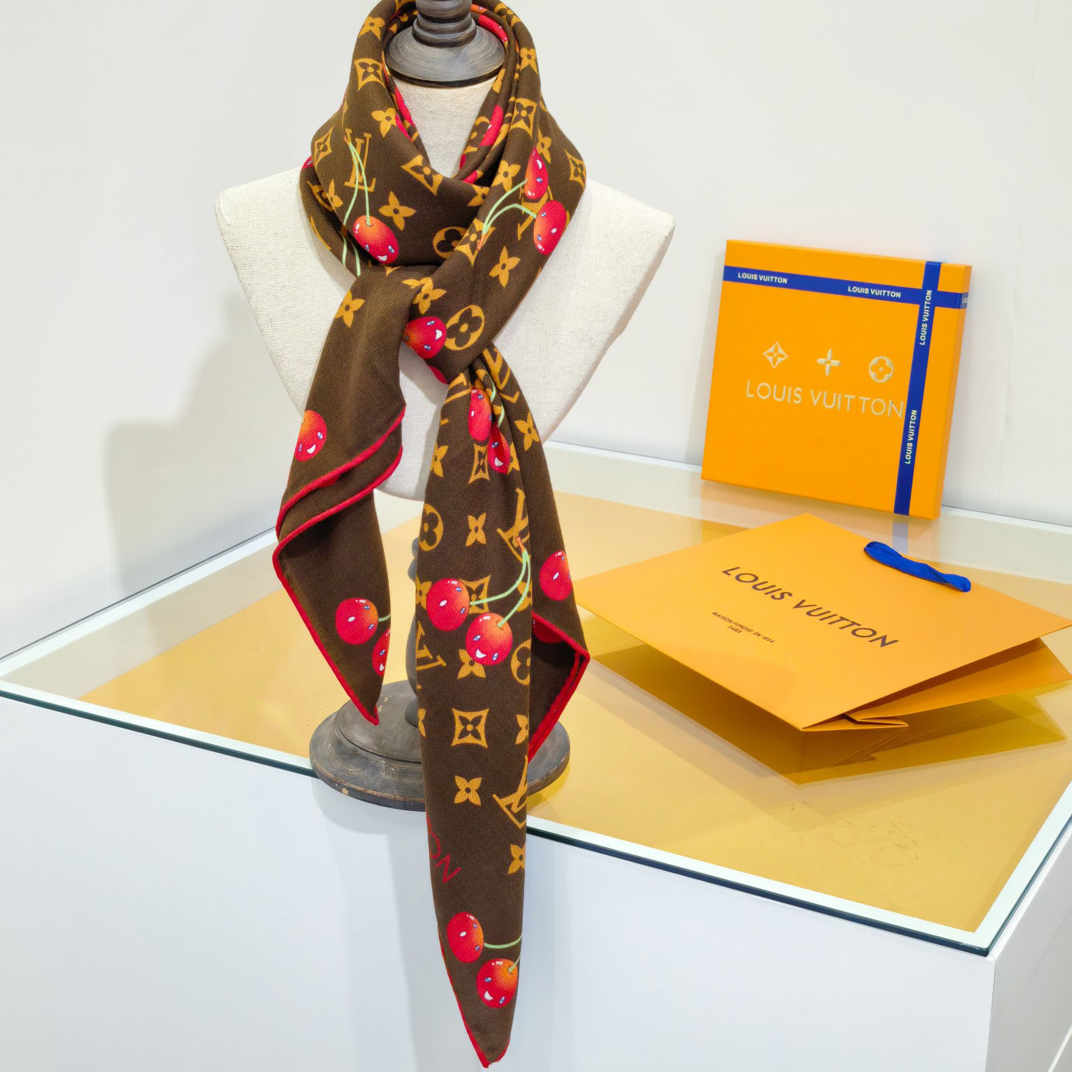 Louis Vuitton LV x TM Monogram Shawl   140*140cm - DopestKickz