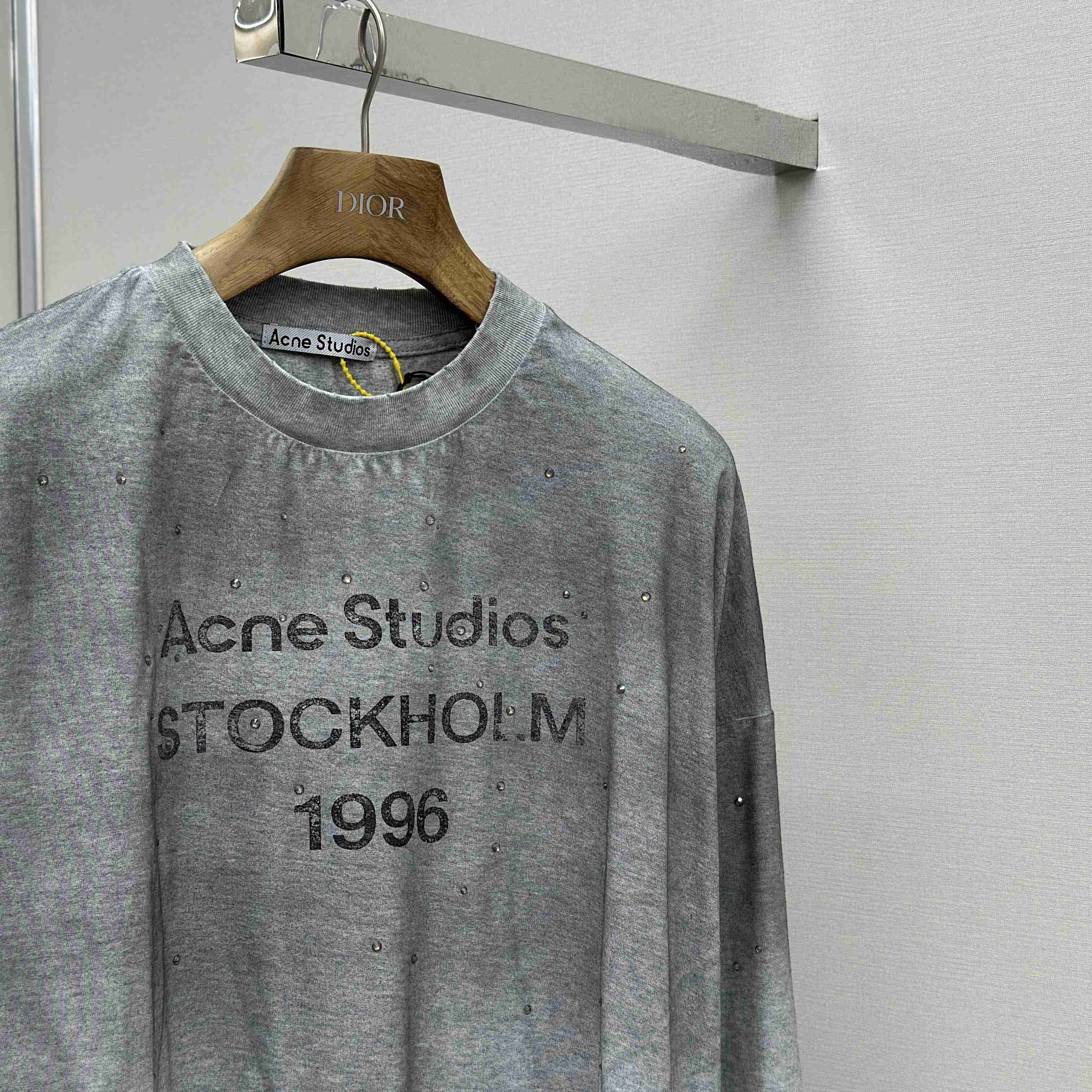Acne Studios Logo T-shirt - Relaxed Fit - DopestKickz